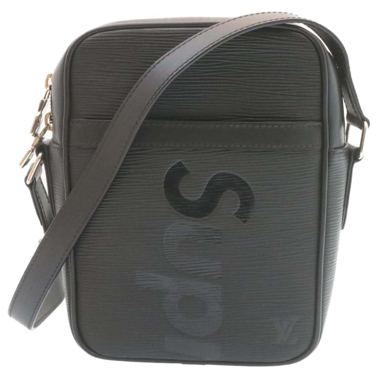 Leather crossbody bag Louis Vuitton x Supreme Black in Leather