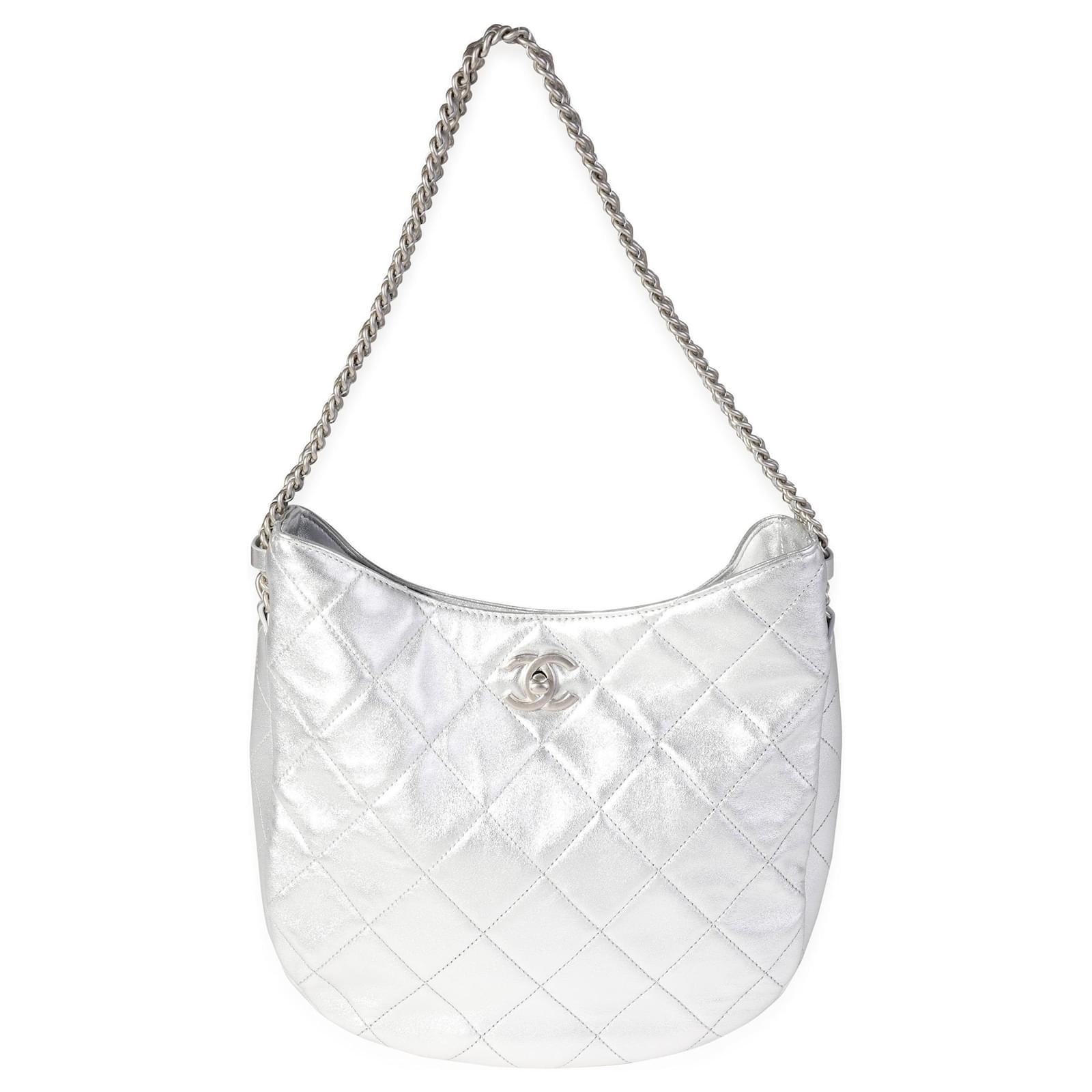 Chanel Silver Quilted Lambskin Chain Hobo Grey Leather ref.637002 - Joli  Closet