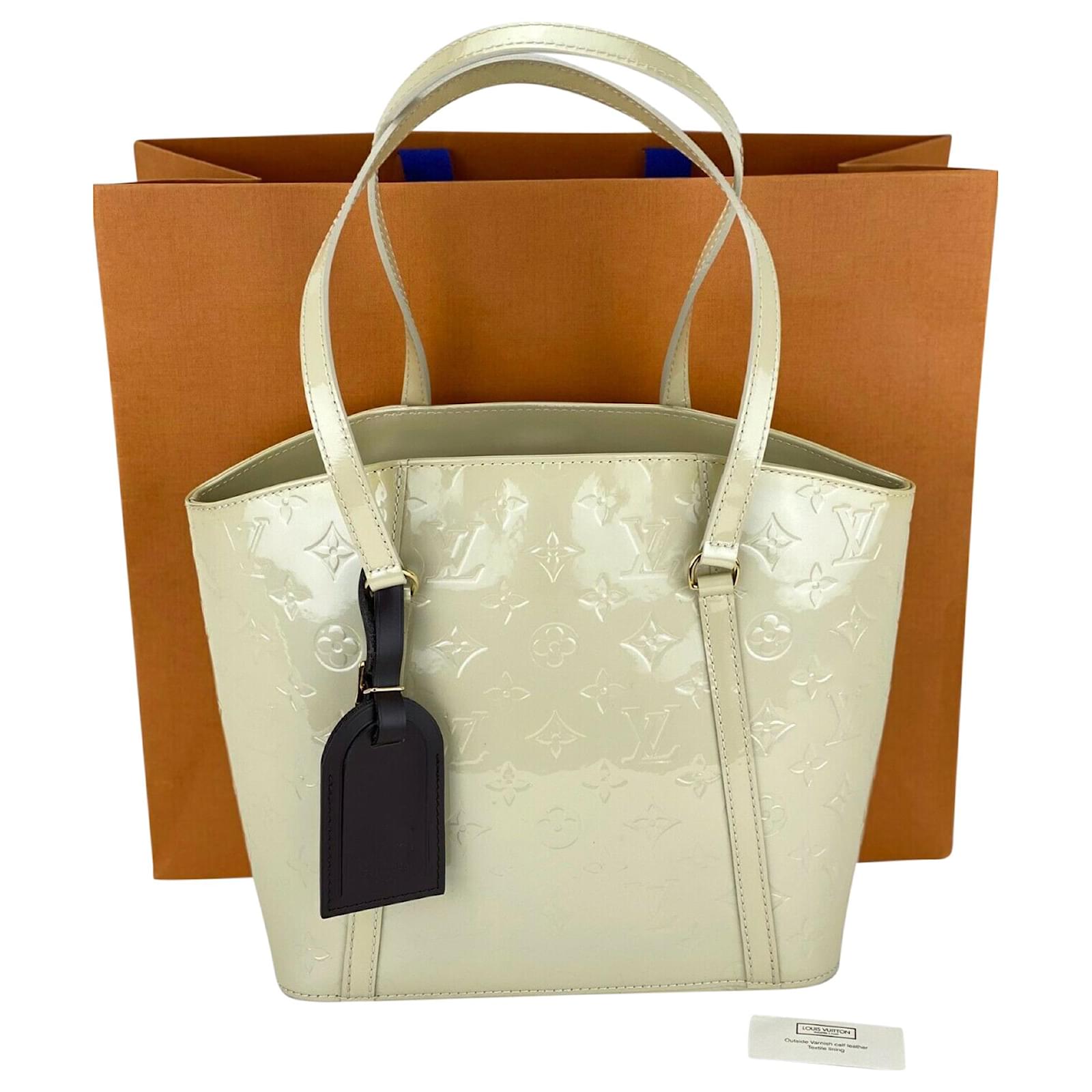 Louis Vuitton Avalon MM Monogram Vernis Shoulder Tote Bag