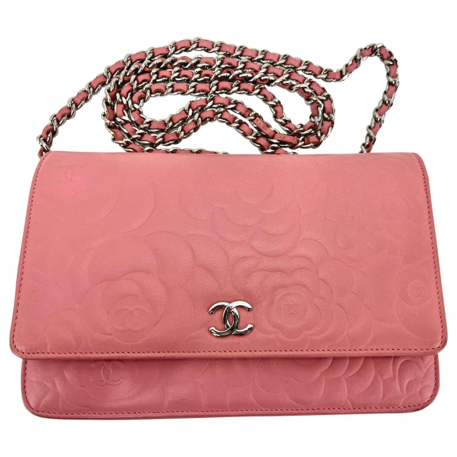 Chanel Clutch Lambskin Camellia Embossed Pink Wallet On A Chain C61  Authentic Leather ref.641472 - Joli Closet
