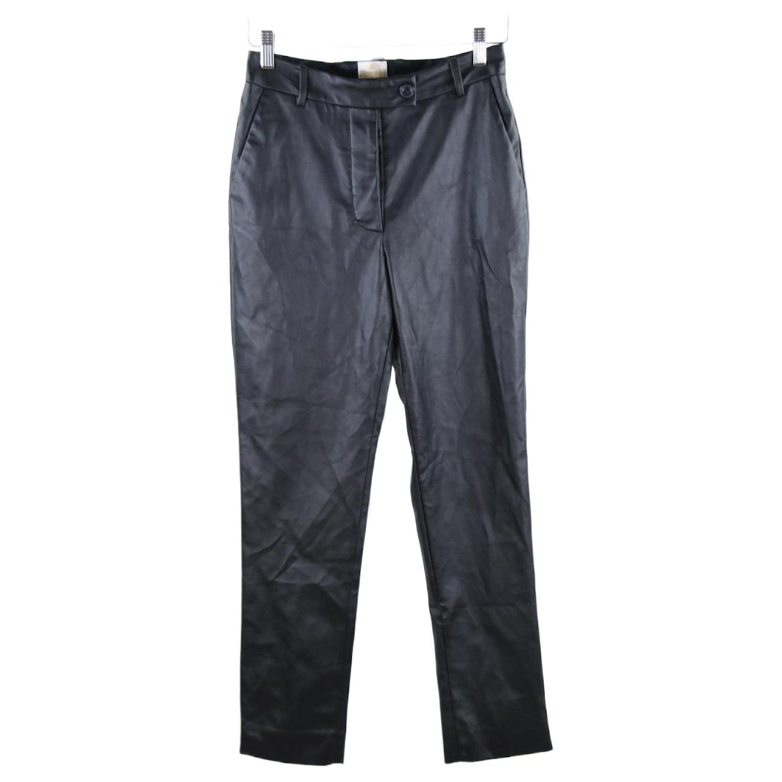 Vivienne Westwood Pants
 Vivienne Westwood Pants 10 Black ref Joli Closet