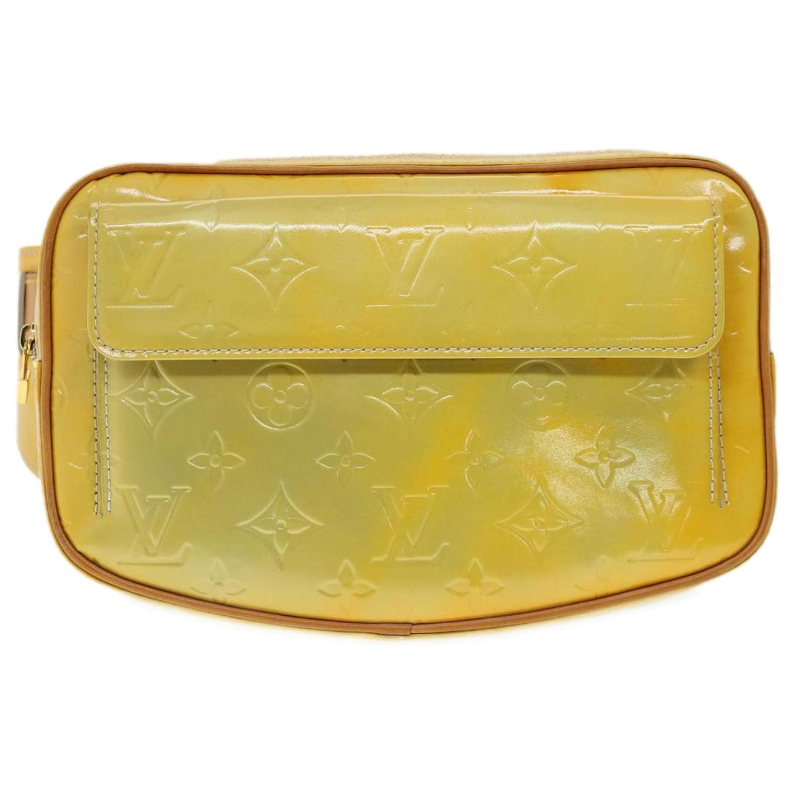 Fulton patent leather crossbody bag Louis Vuitton Yellow in Patent