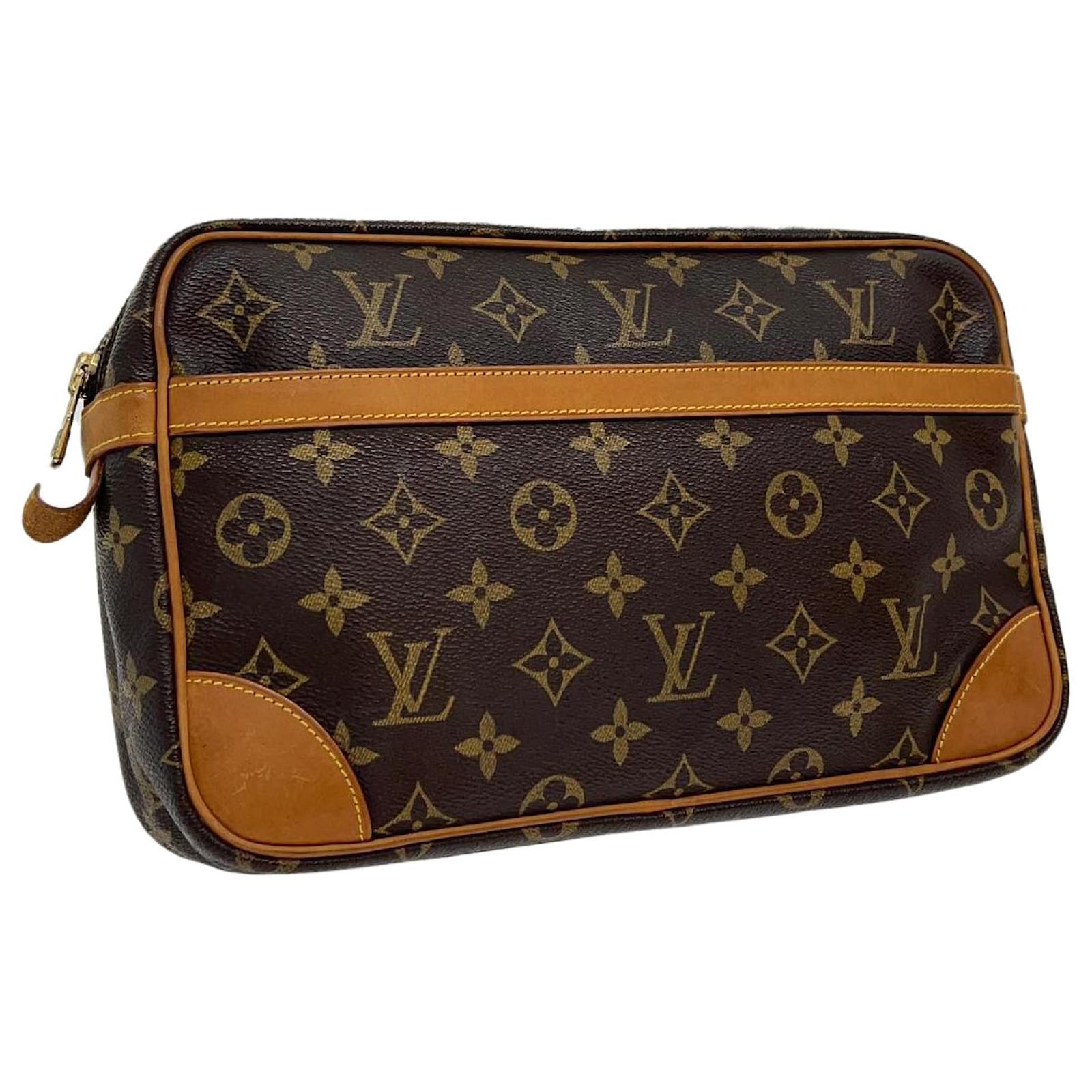 Louis Vuitton Monogram Compiegne 28 Clutch Bag M51845 LV Auth pt4505 Cloth  ref.648437 - Joli Closet
