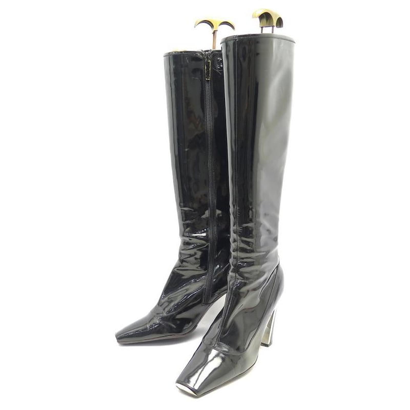LOUIS VUITTON BOOTS WITH HEELS 38.5 BLACK PATENT LEATHER BOOTS ref.650054 -  Joli Closet