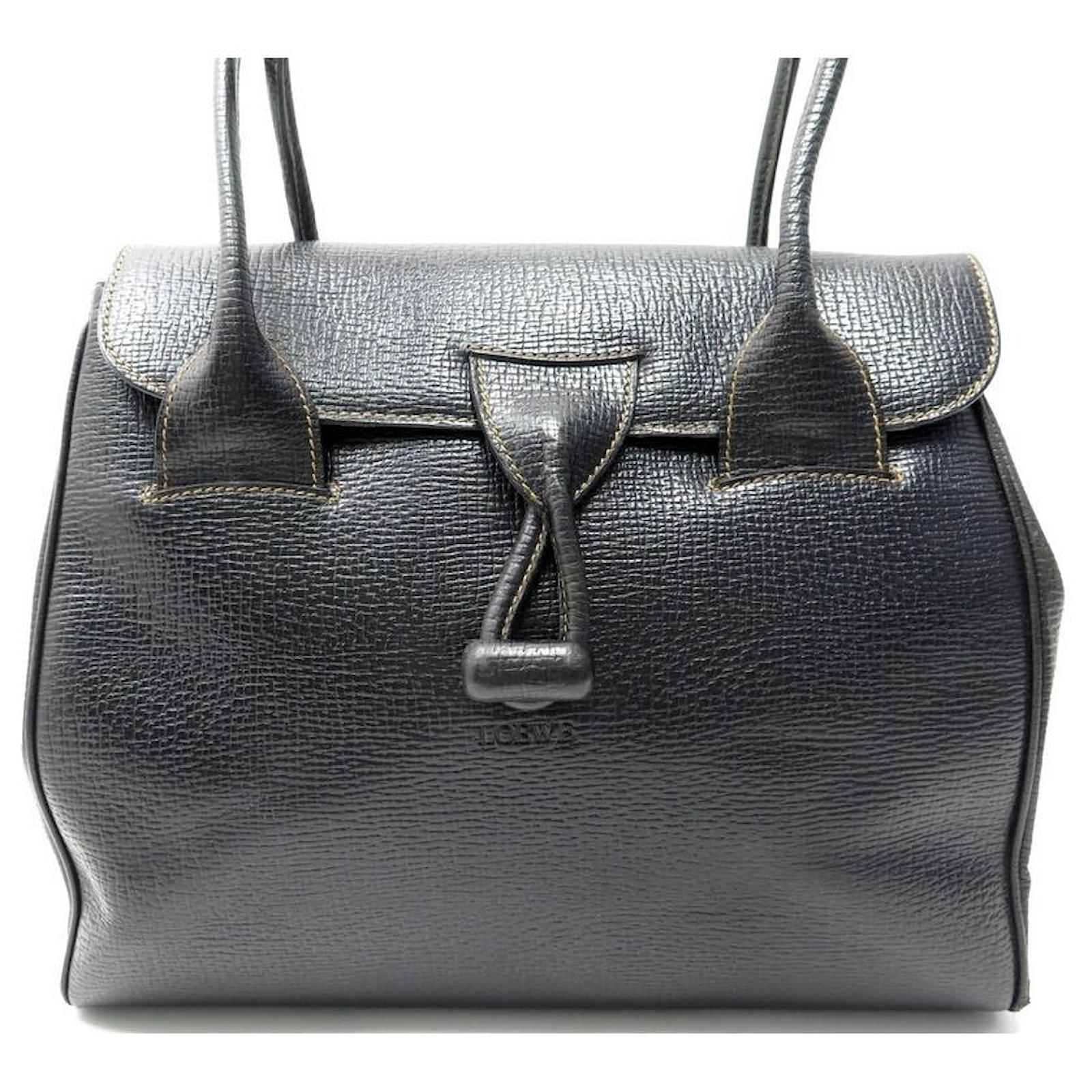 LOEWE BLACK GRAINED LEATHER HAND BAG BLACK LEATHER HAND BAG ref.650169