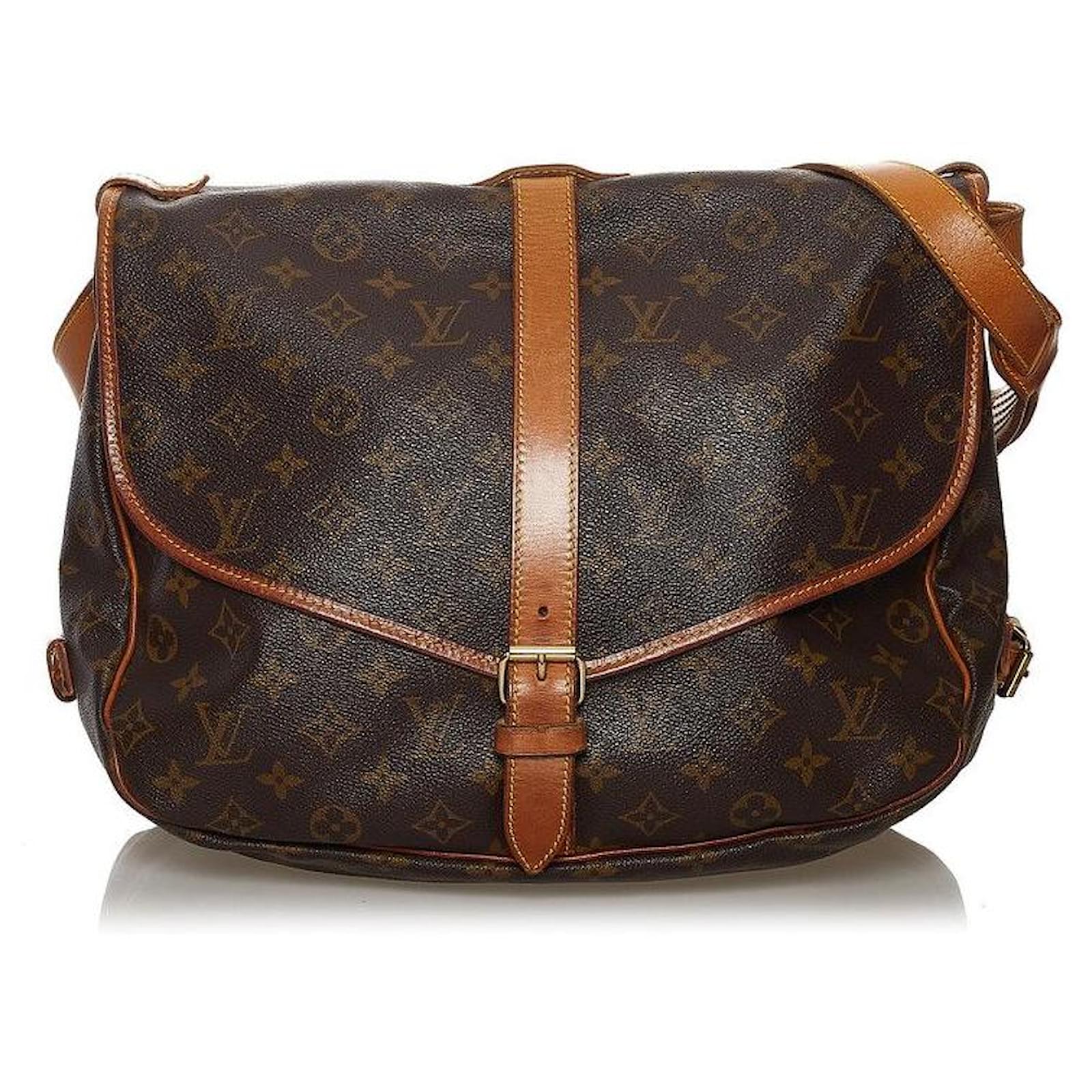 Louis Vuitton monogram saumur 35