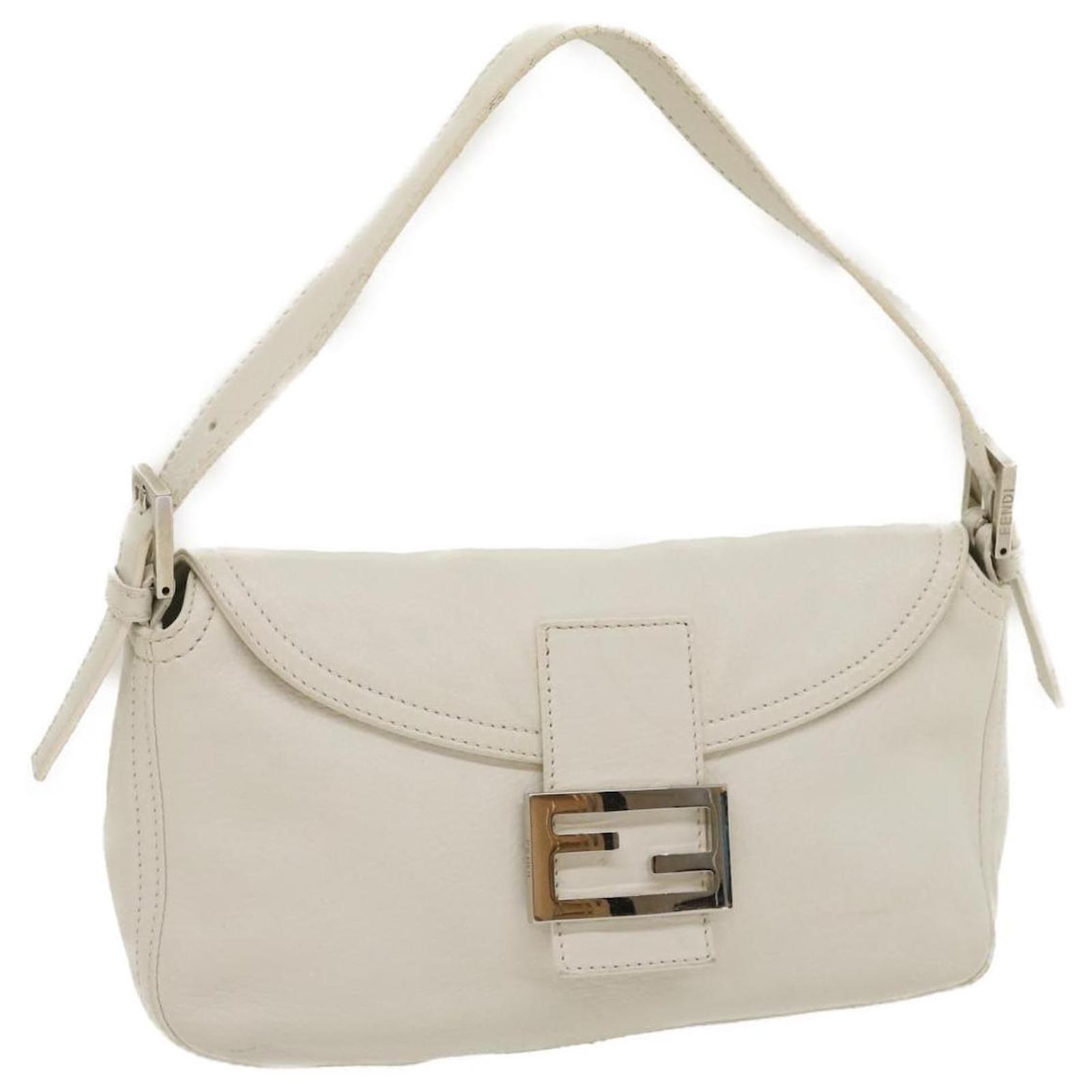 Fendi deals white baguette