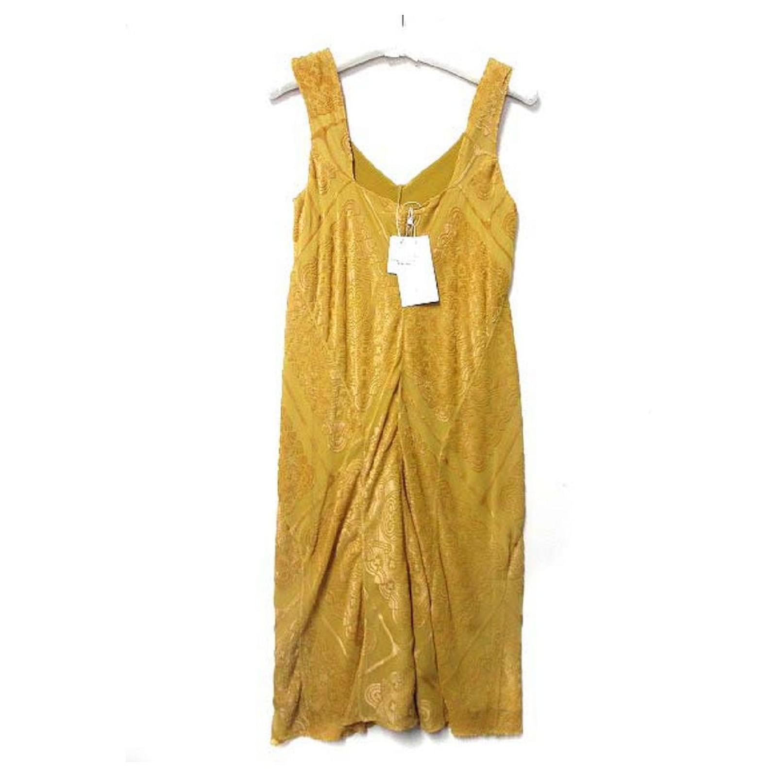Robe sans manche soie de médine