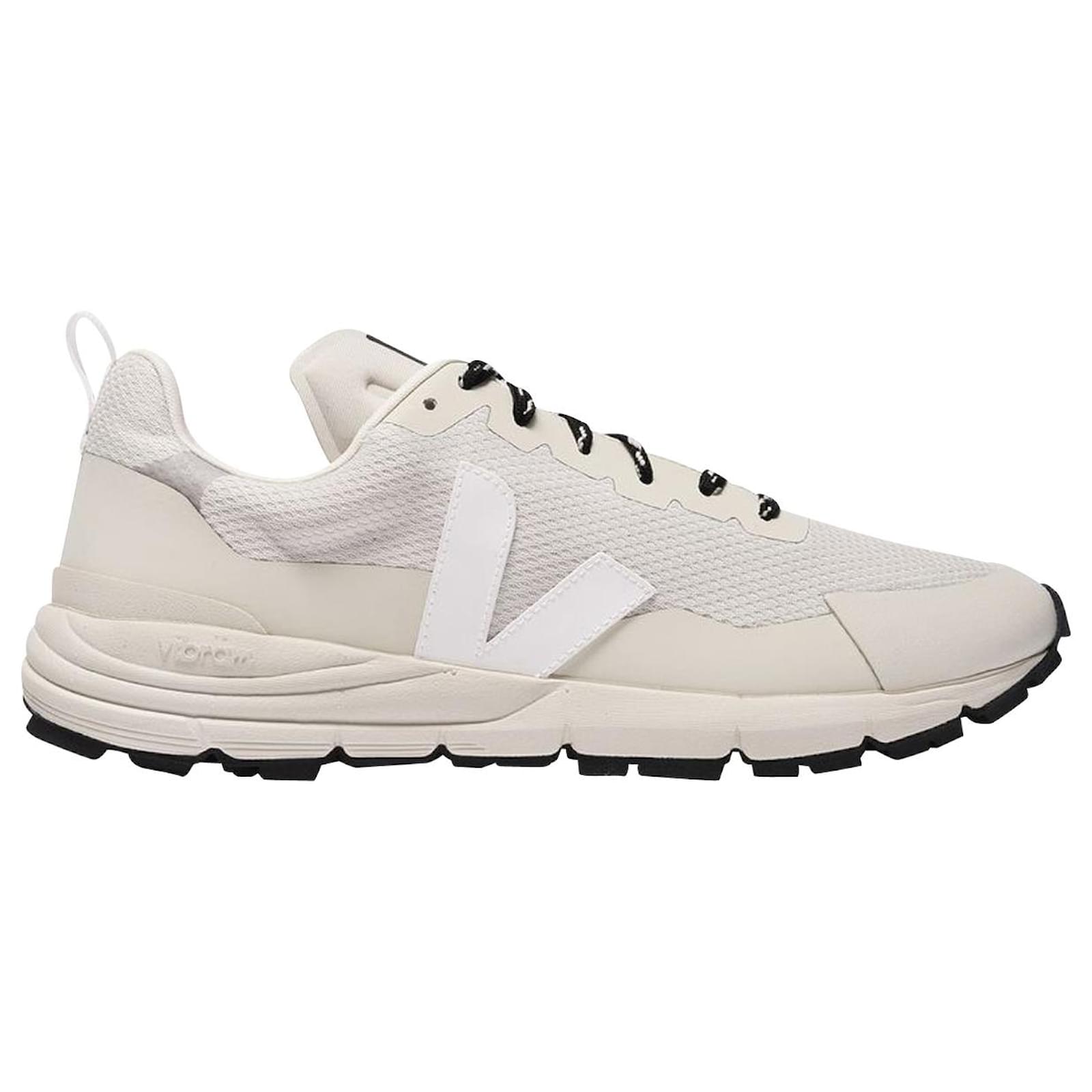 Veja Dekkan Sneakers in White Alveomesh Multiple colors ref.654885 ...