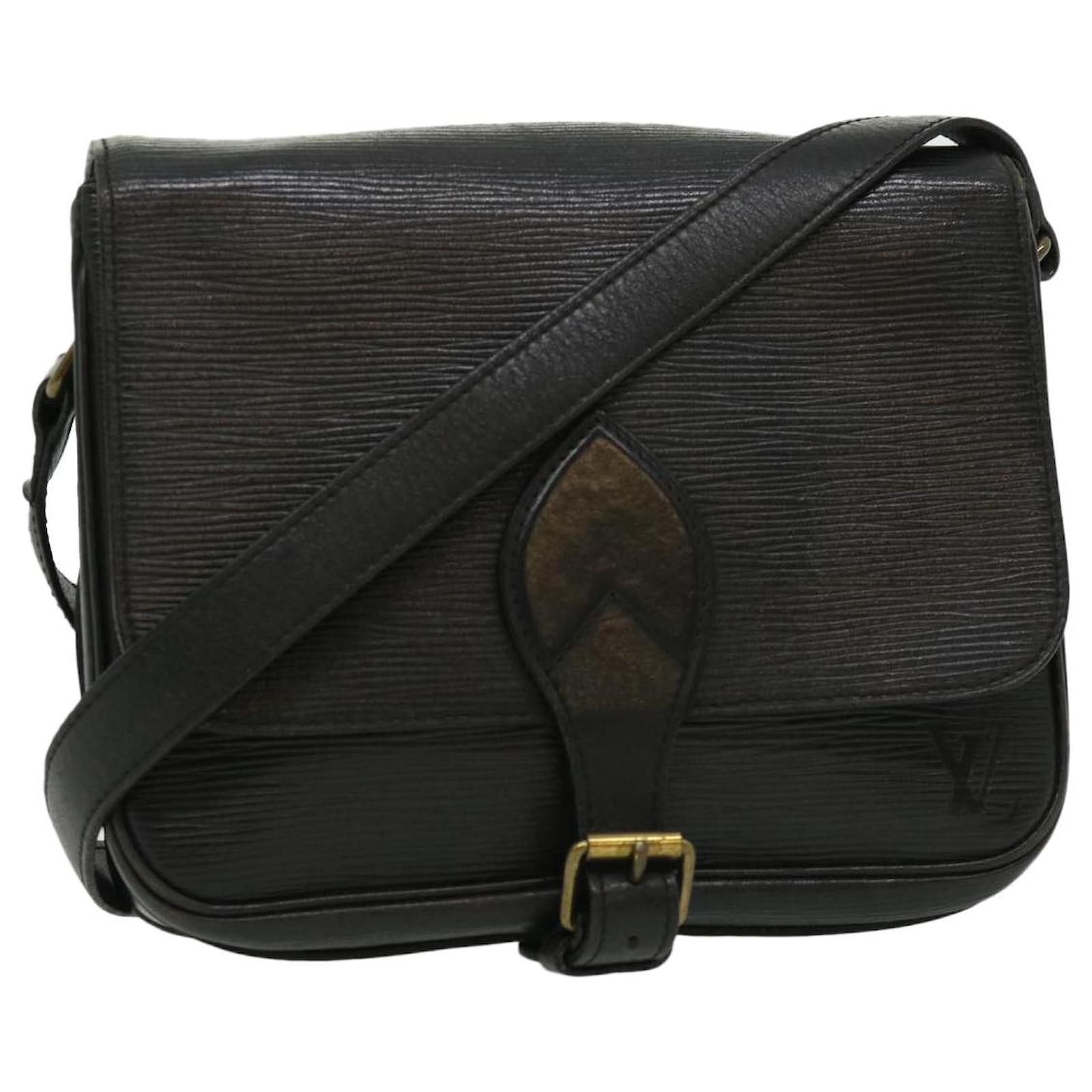 LOUIS VUITTON Epi Leather Cartouchiere MM Messenger Bag