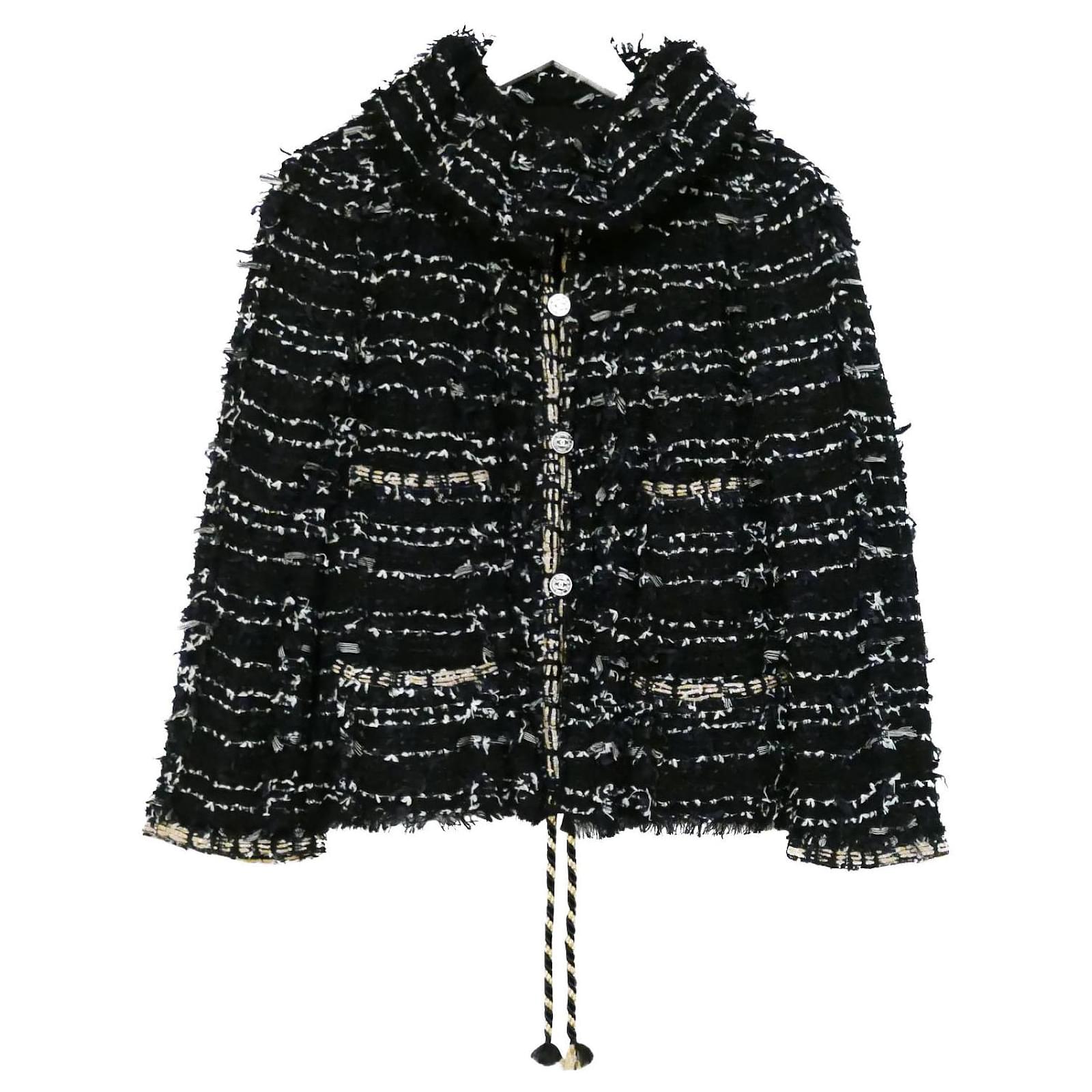 Chanel 2006 Black & White Tweed Jacket sz FR34