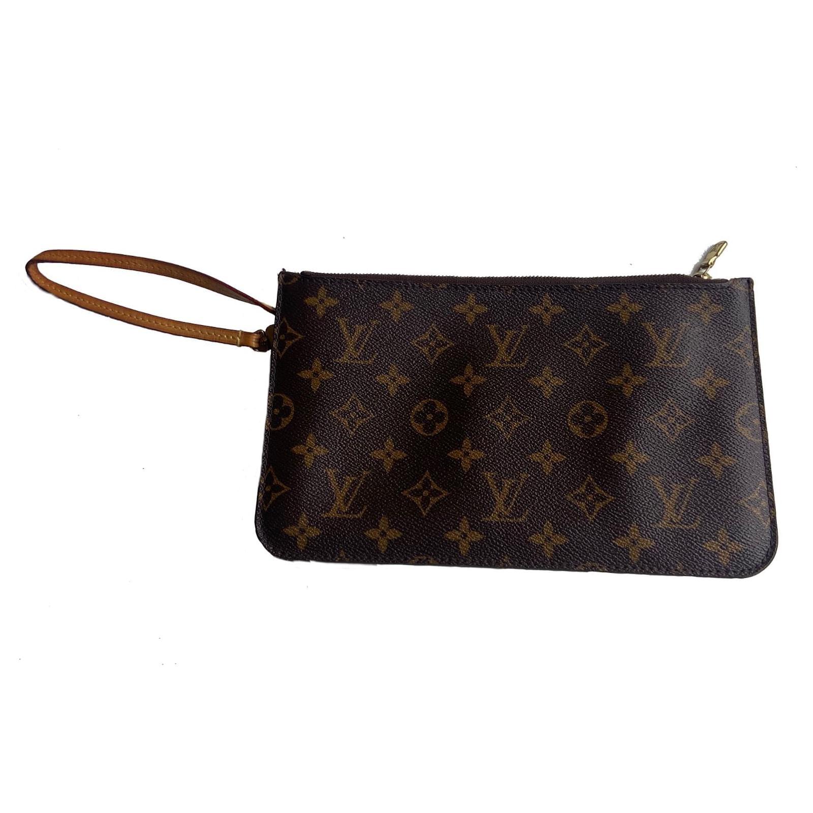 Louis Vuitton Neverfull Monogram Pochette Dark brown Cloth ref.658631 -  Joli Closet