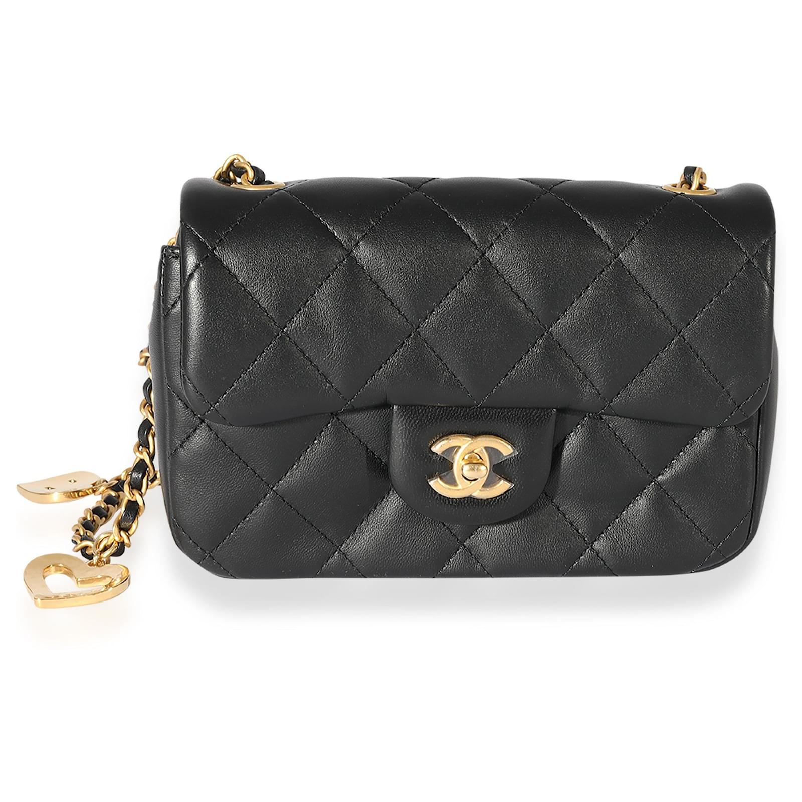 Chanel Black Quilted Lambskin Mini Flap Bag Leather ref.659558 - Joli Closet