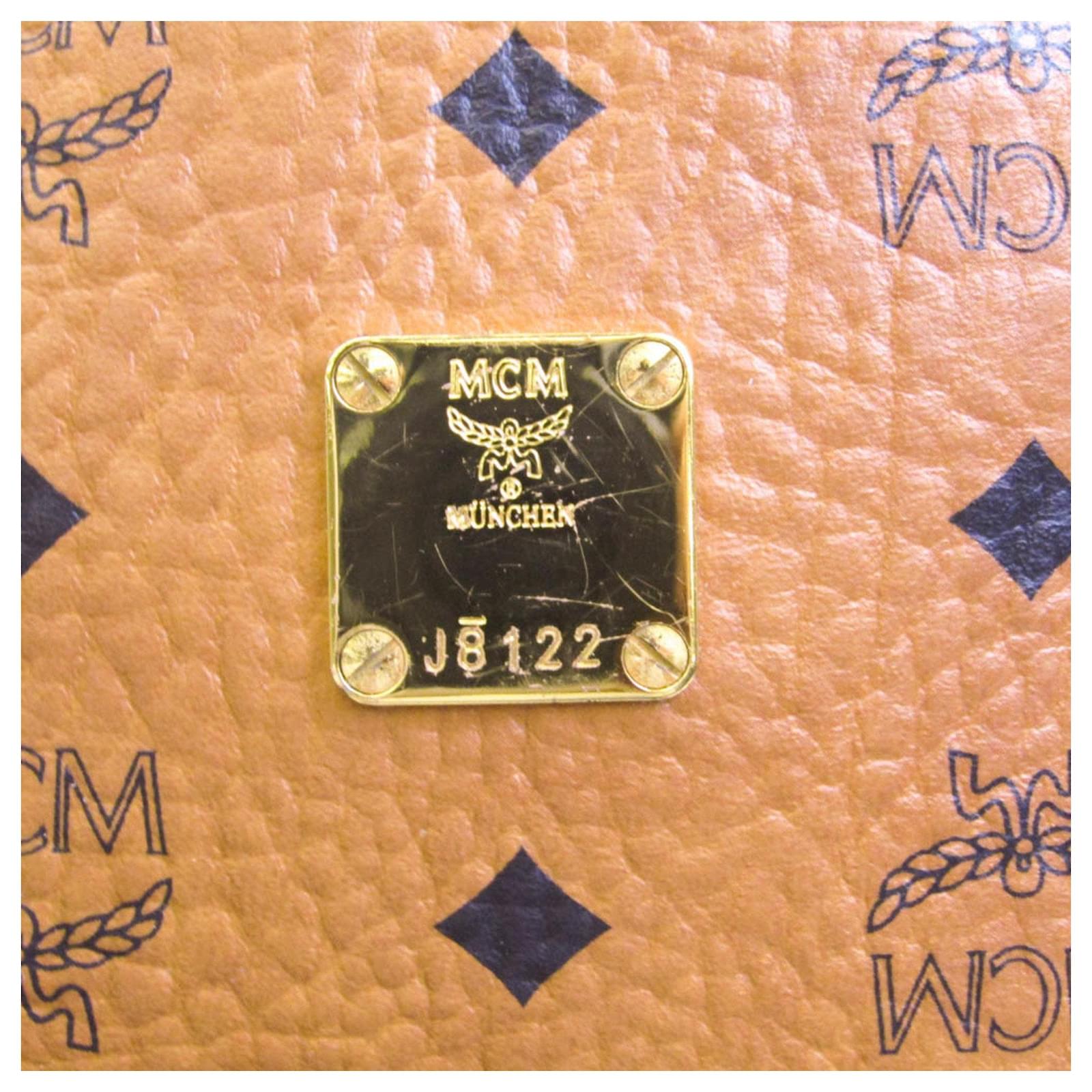 MCM Visetos Leather ref.659734 - Joli Closet