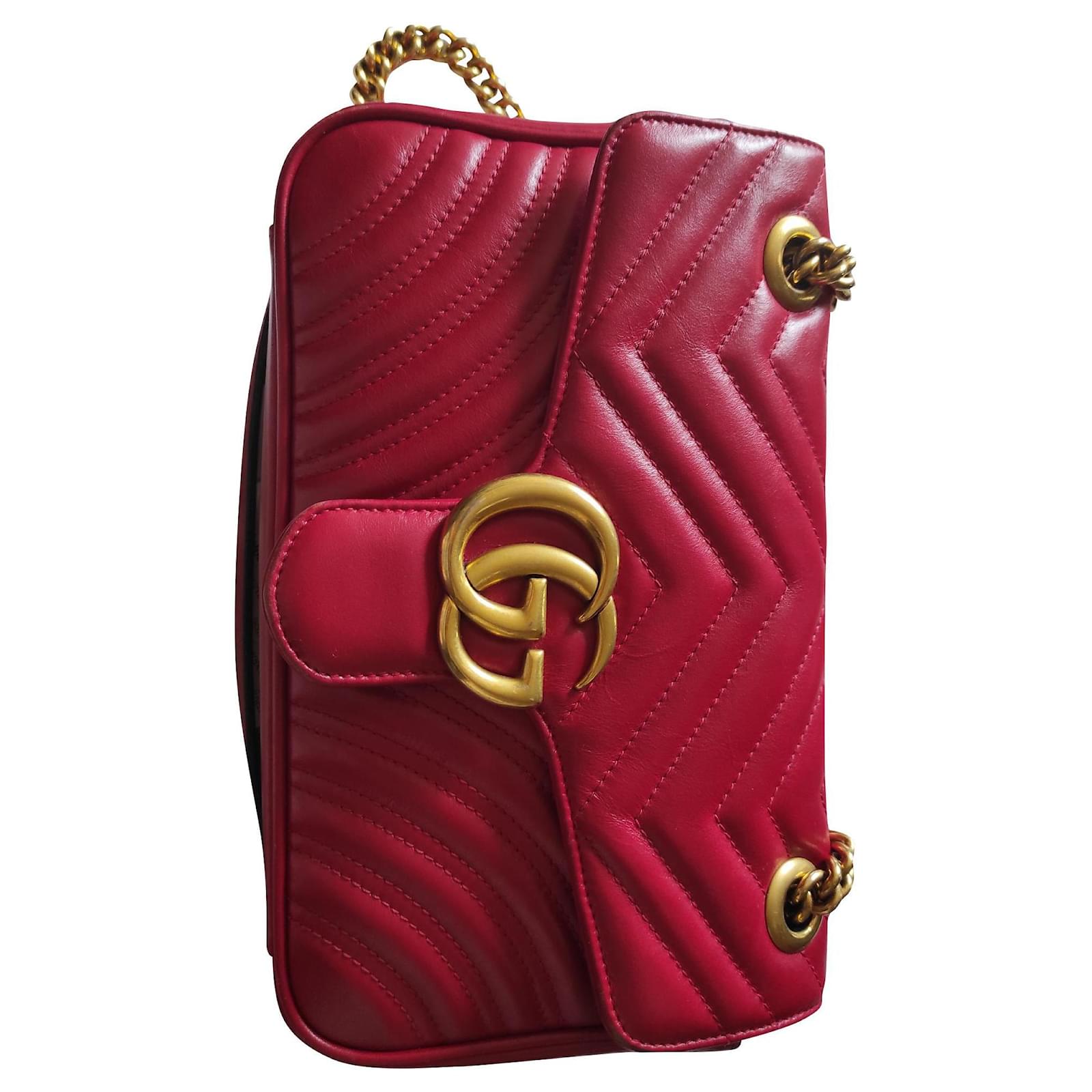 Gucci Marmont 26 cm Red Leather  - Joli Closet