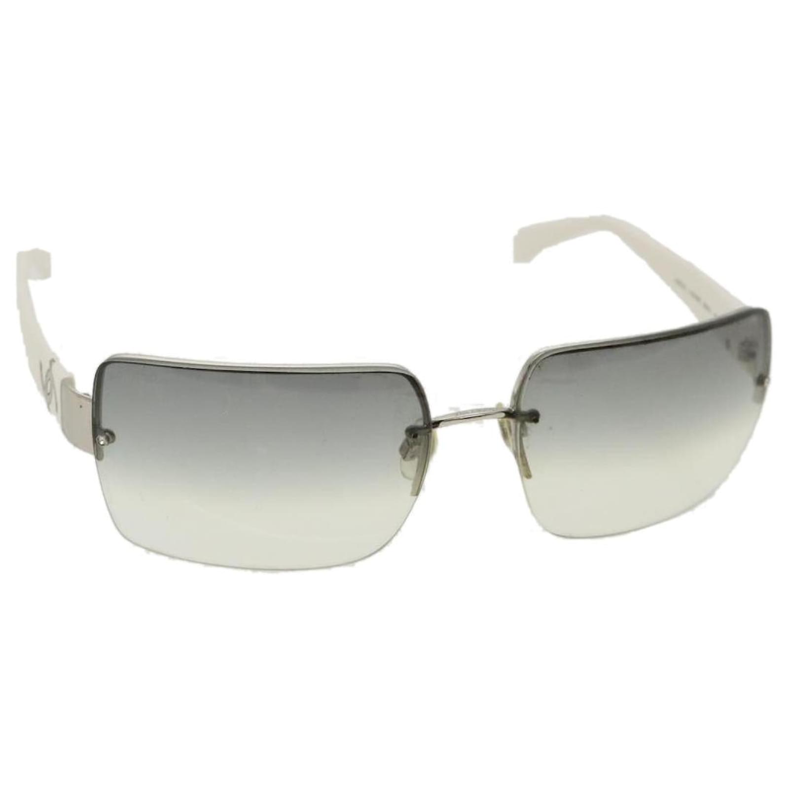 CHANEL Sunglasses White Silver CC Auth am3144 Silvery Plastic ref.661454 -  Joli Closet