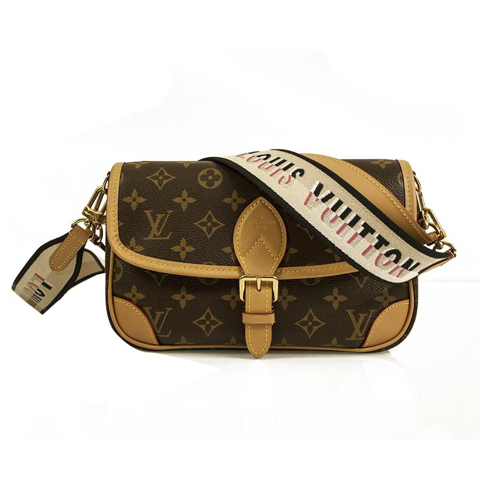 Túi du lịch Louis Vuitton Monogram Canvas Shoulder Bag Size 52  TTA15   Tony Tú Authentic