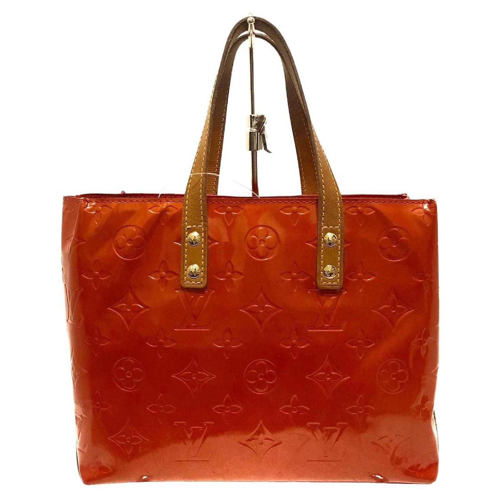 Louis Vuitton Reade Red Patent leather ref.663995 - Joli Closet