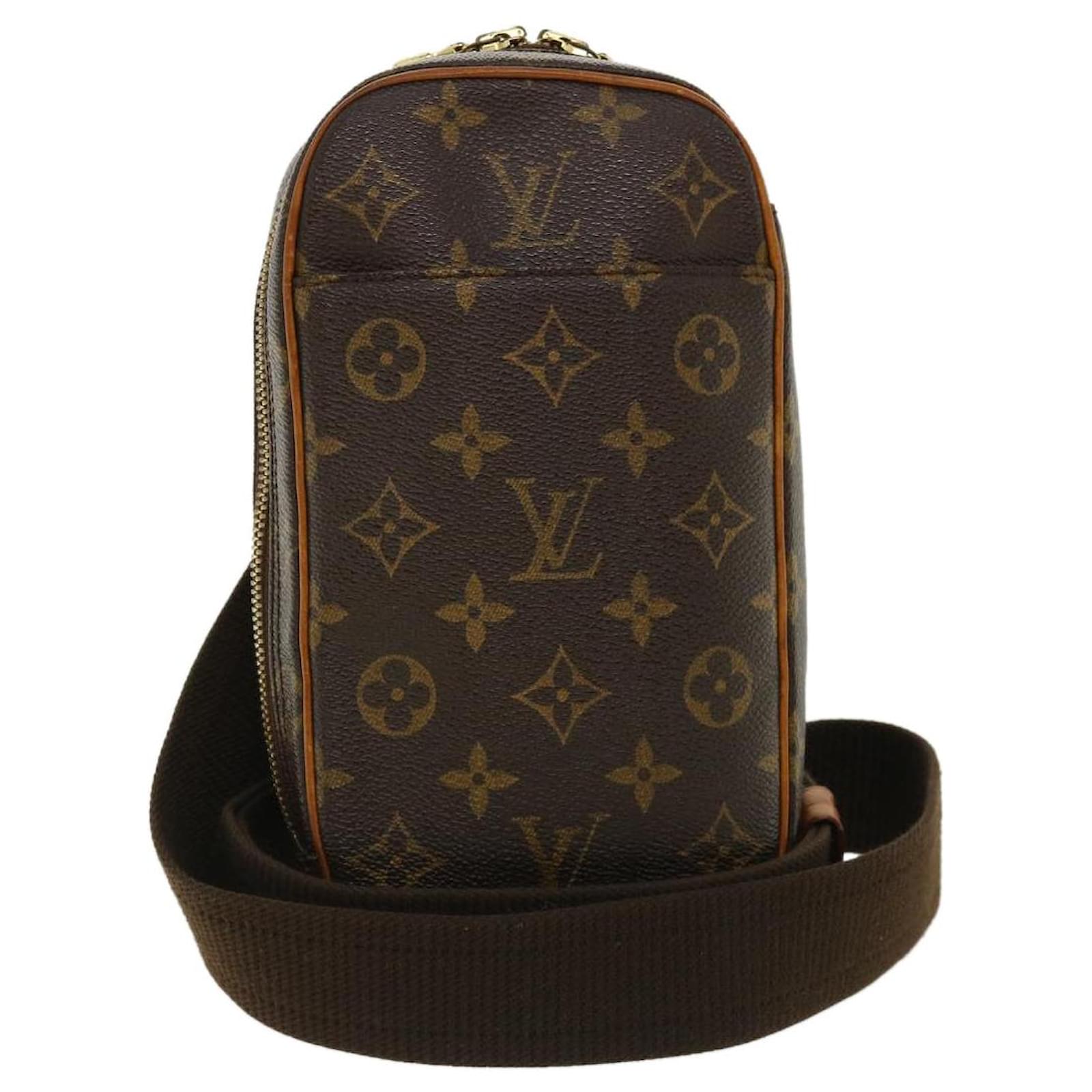 Auth Louis Vuitton Monogram Pochette Gange Cross Body Bag M51870