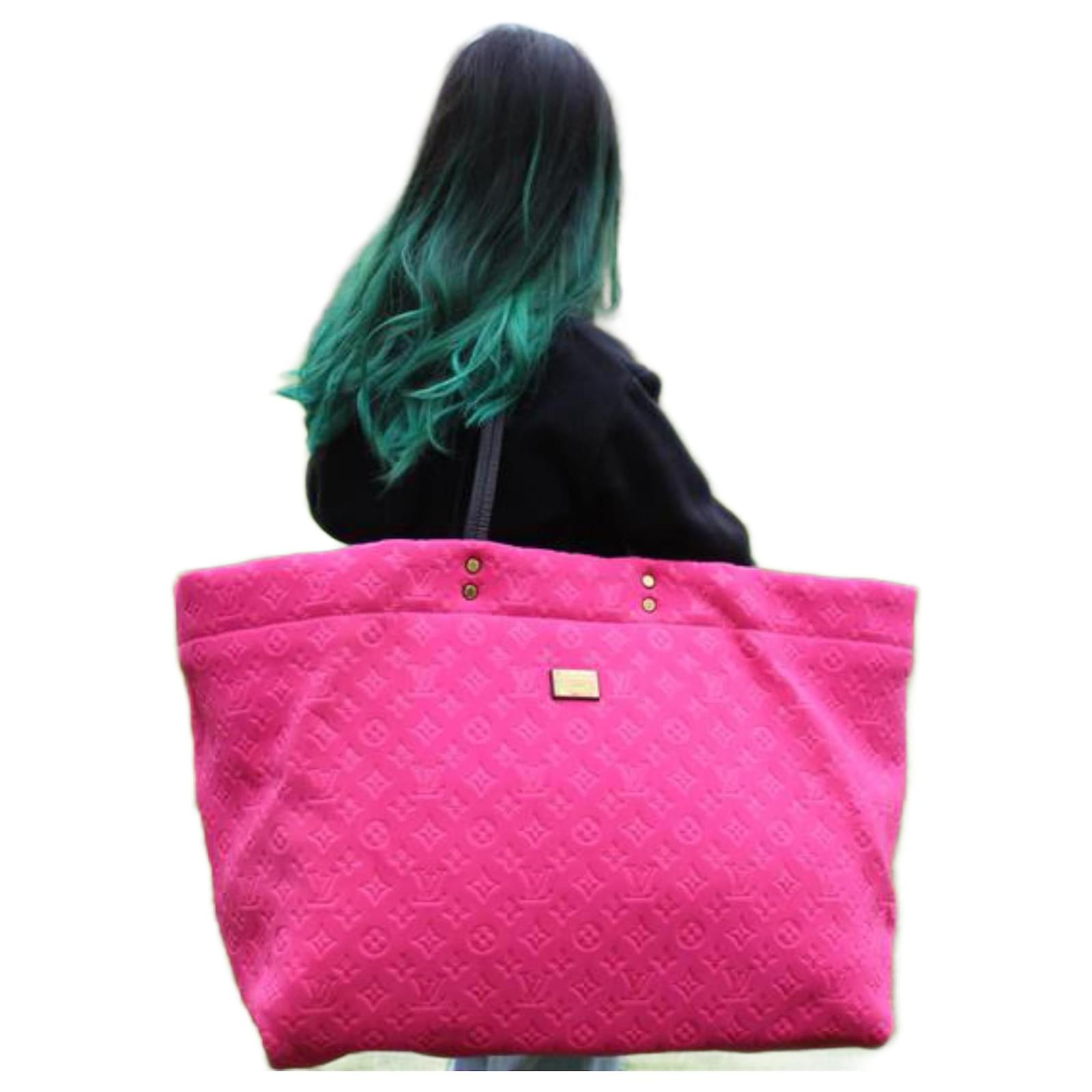 Louis Vuitton XL Fuchsia Pink Scuba Neverfull GM Neoprene Tote Bag Leather  ref.667783 - Joli Closet