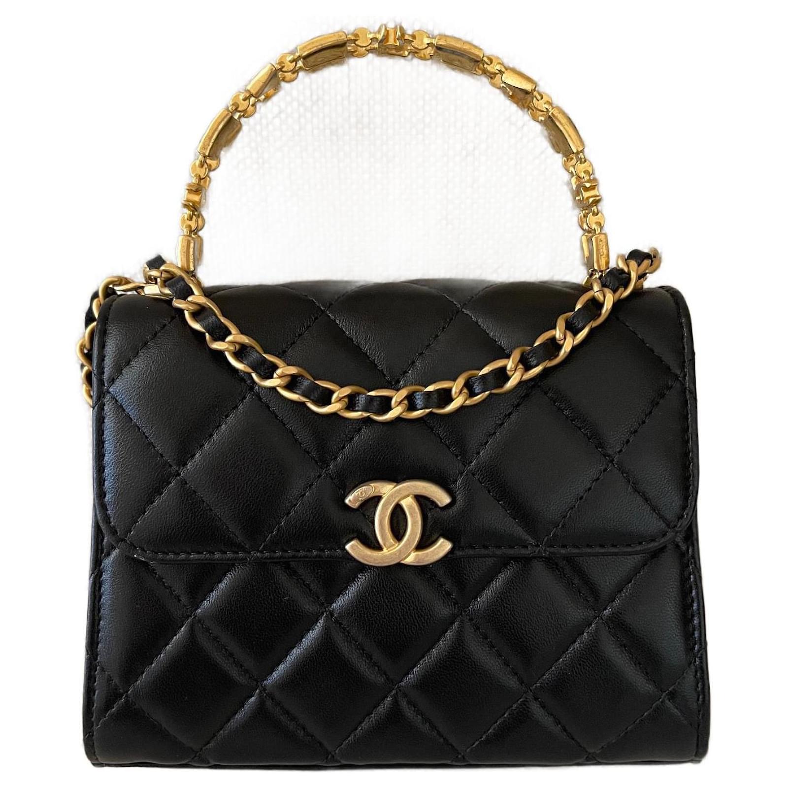 Chanel Black Lambskin with top handle flap bag Clutch ref.669279 - Joli  Closet
