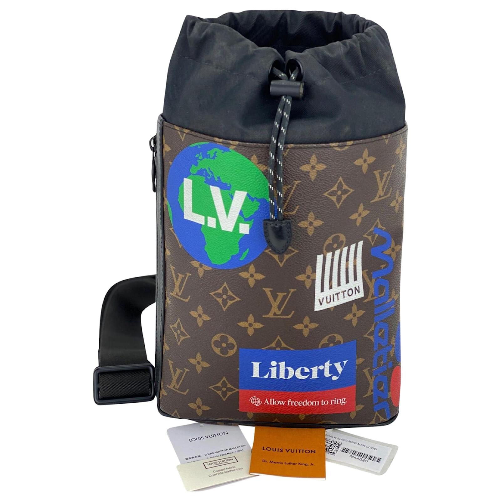 LOUIS VUITTON Mens Backpack Monogram Chalk Sling bag Nap Sac