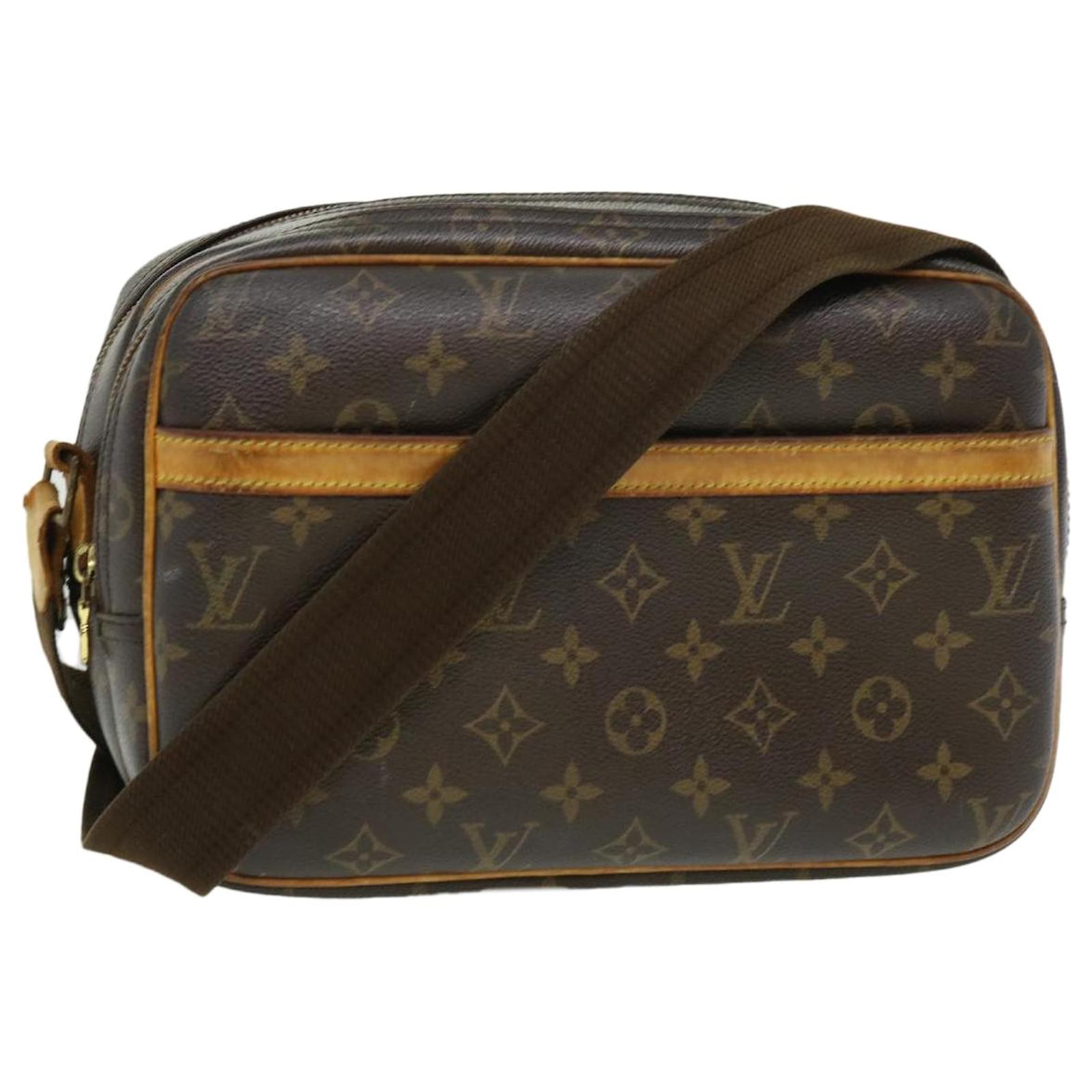Auth Louis Vuitton Monogram Reporter PM Crossbody Shoulder Bag