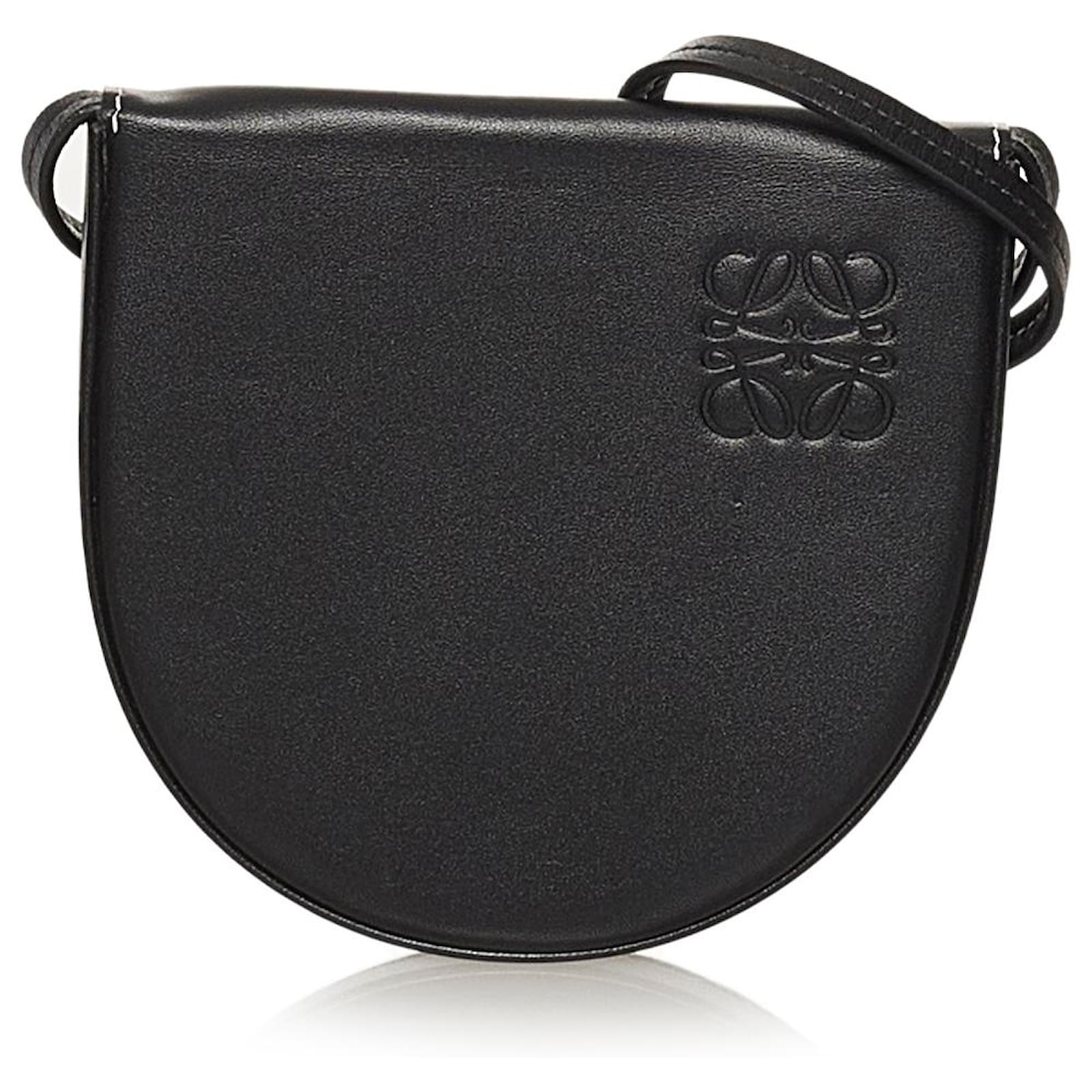 small heel pouch loewe