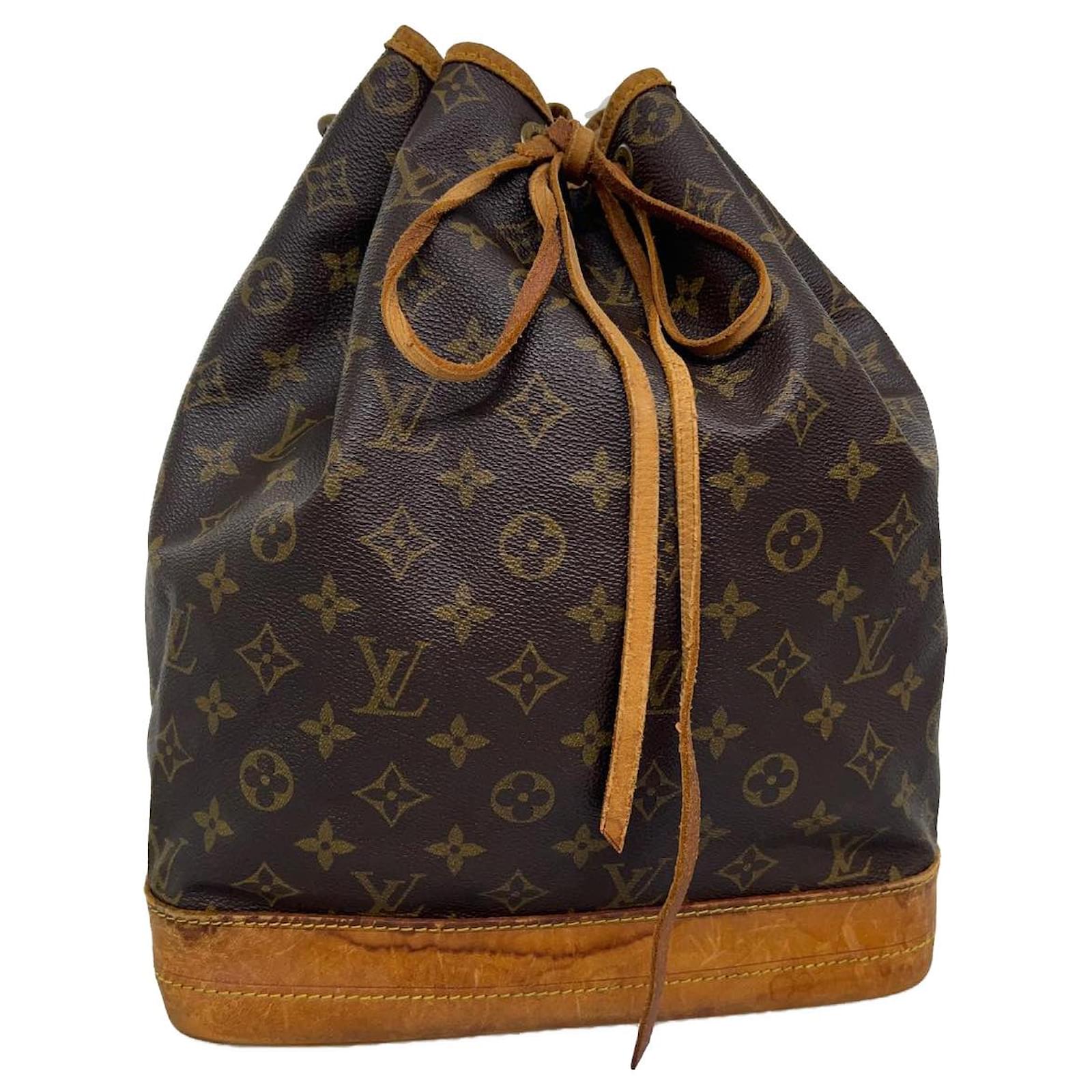 LOUIS VUITTON Monogram Noe Shoulder Bag M42224 LV Auth 46493 Cloth