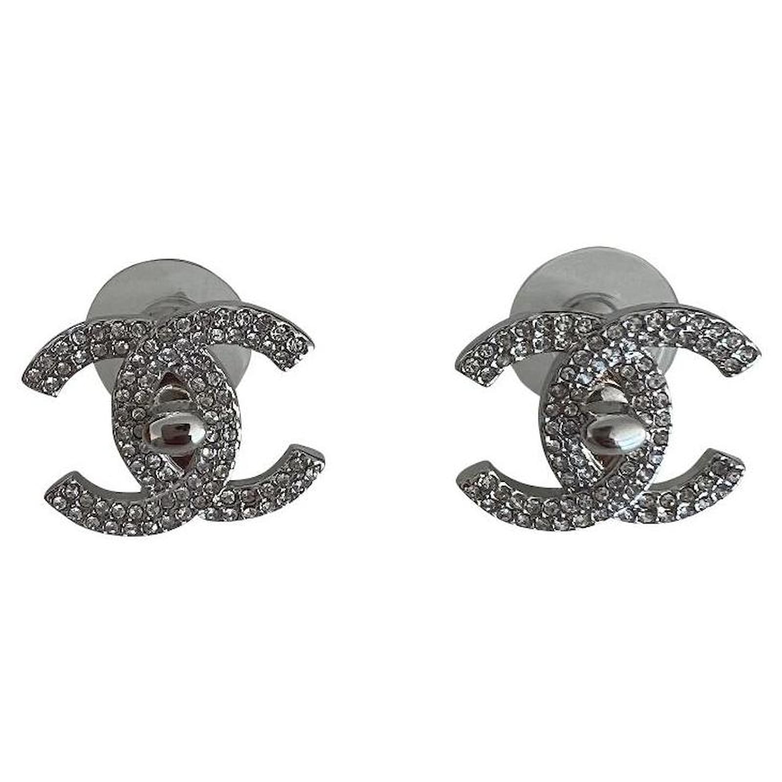 chanel jewelry for women cc logo silver