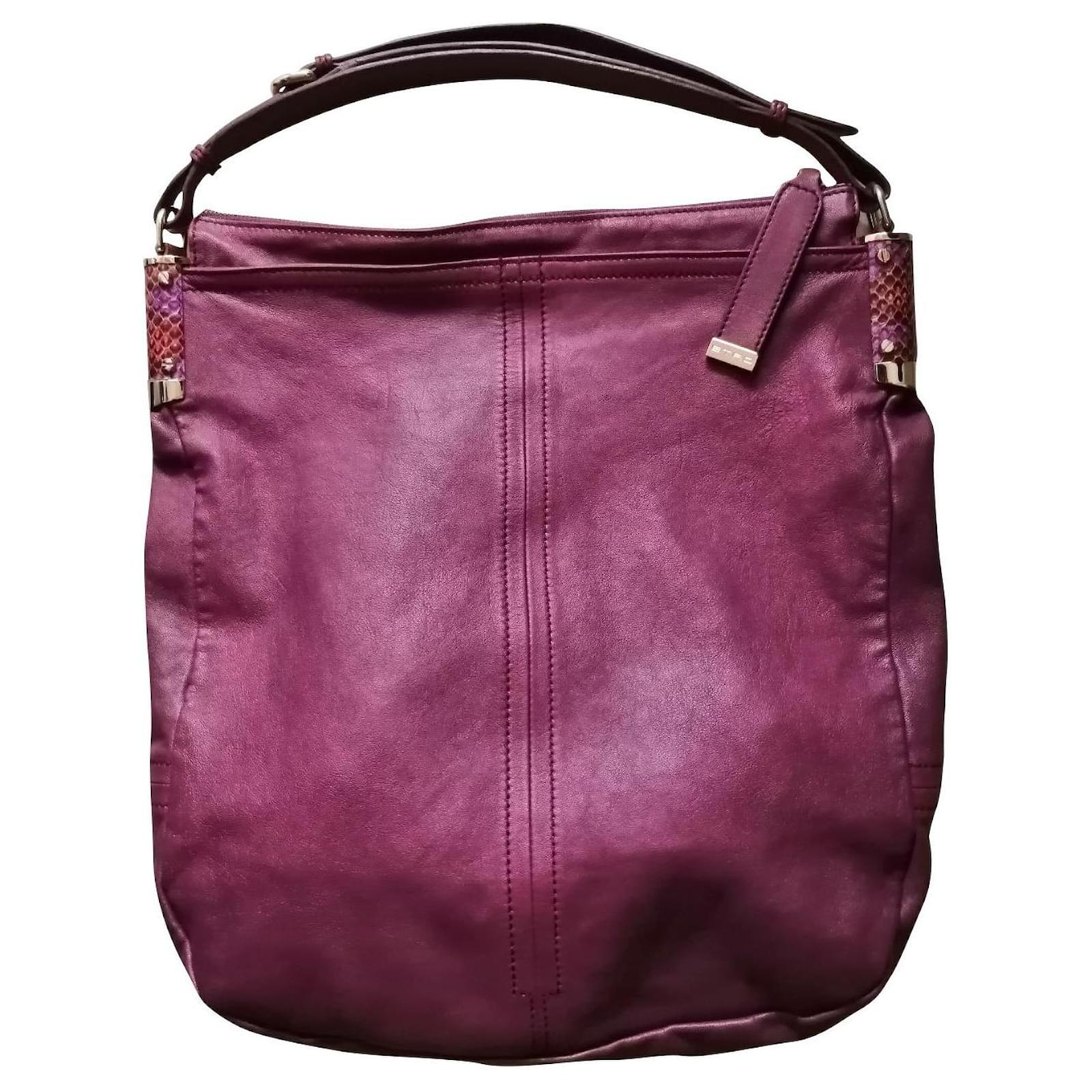 Etro Handbags Dark red Leather ref.679983 - Joli Closet