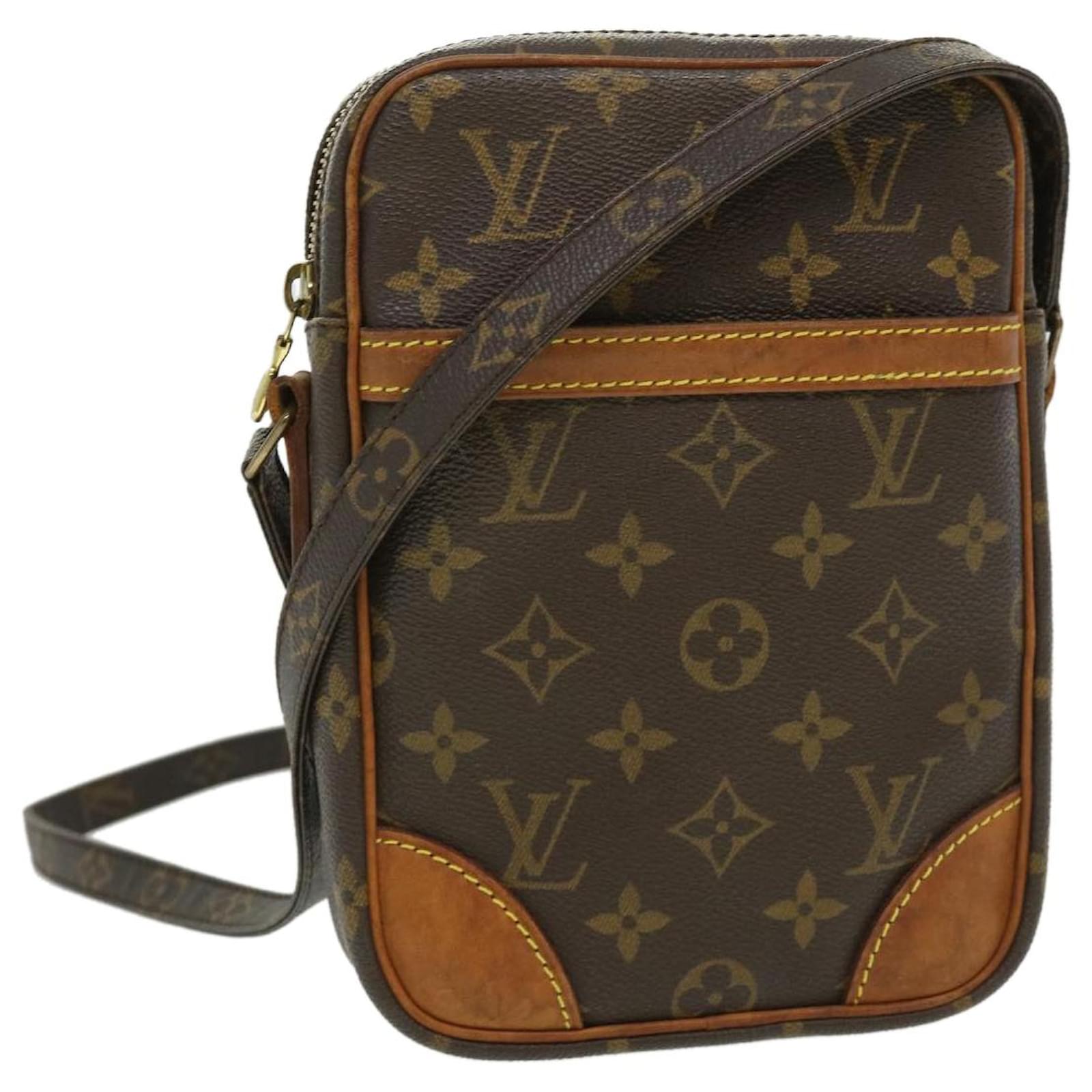 Auth Louis Vuitton Monogram Danube M45266 Women's Shoulder Bag