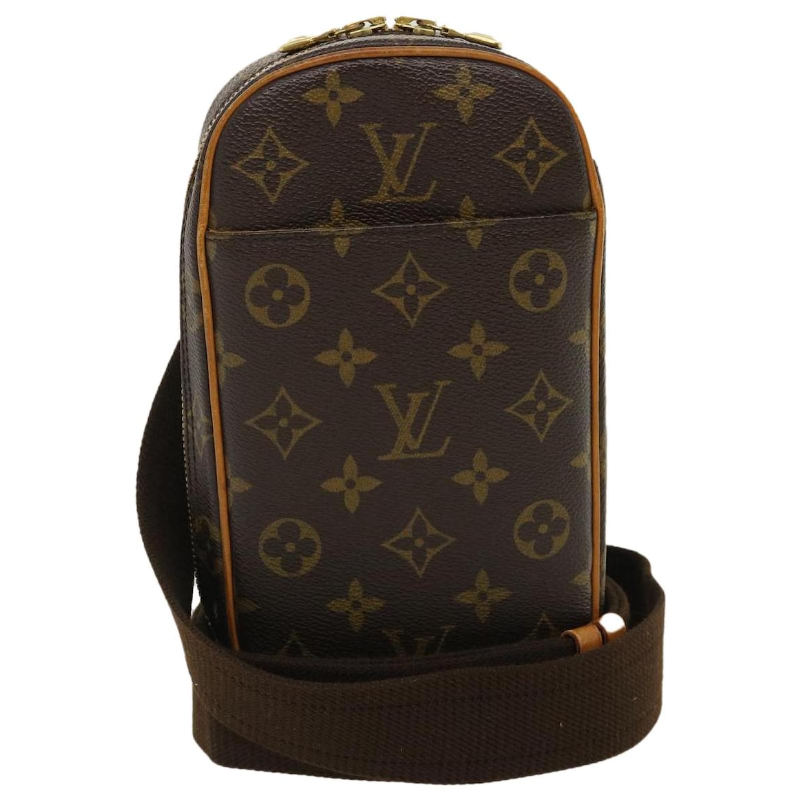 LOUIS VUITTON Monogram Pochette Gange Shoulder Bag M51870 LV Auth pt1407  Cloth ref.680570 - Joli Closet