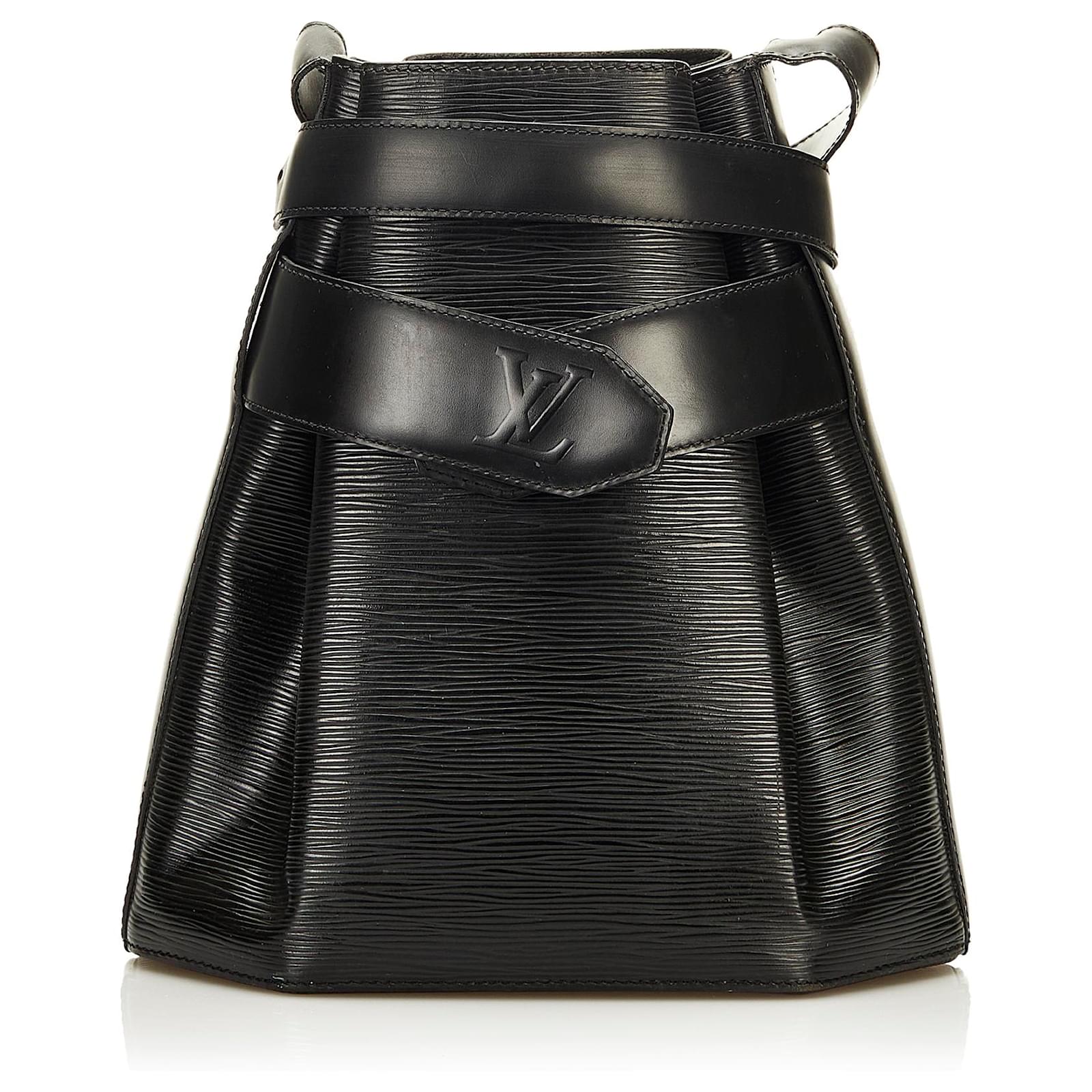Louis Vuitton Black Epi Sac D Epaule Leather ref.681030 - Joli Closet