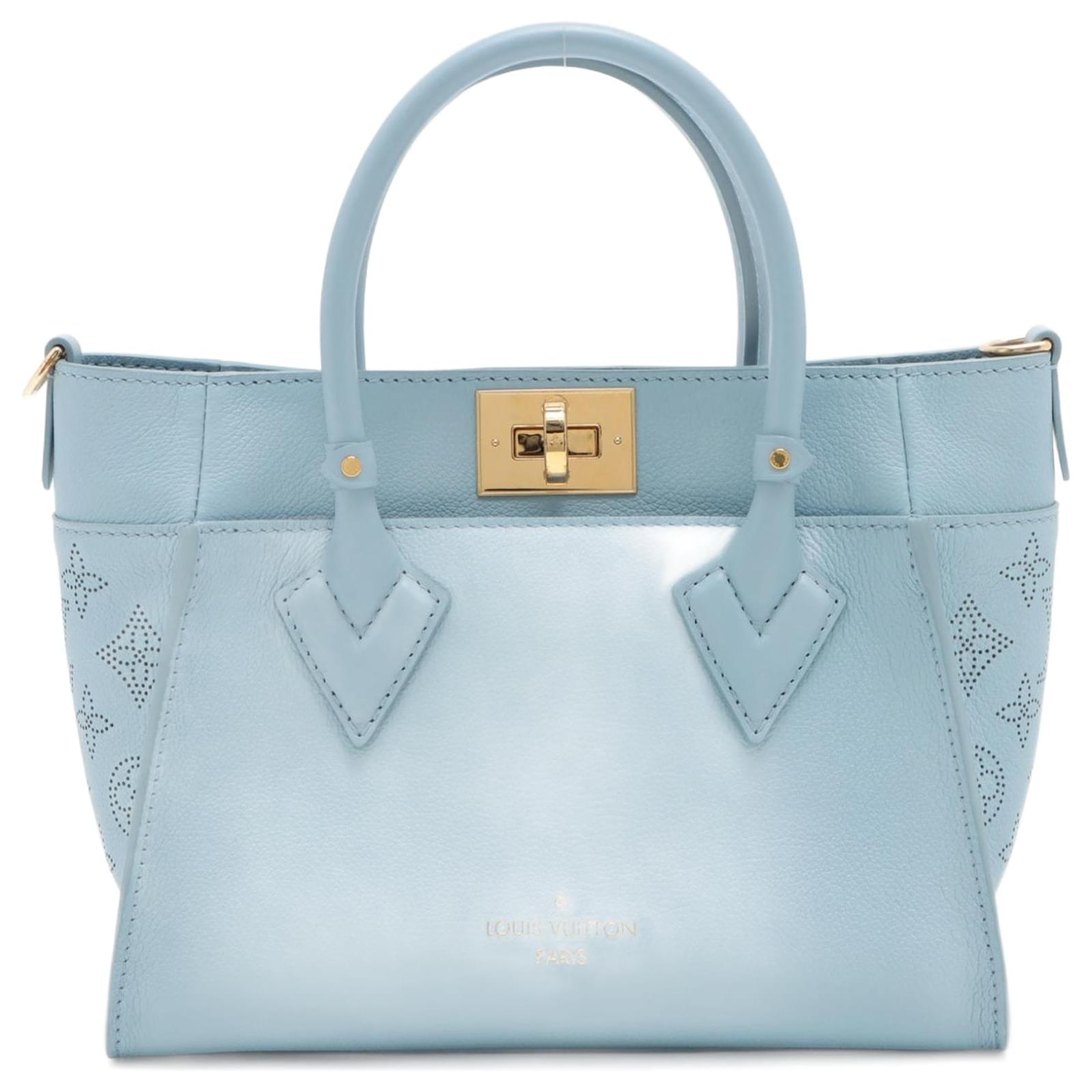 Louis Vuitton On My Side PM High End Mahina Leather Bleau Nuage 2-way Blue  ref.681162 - Joli Closet