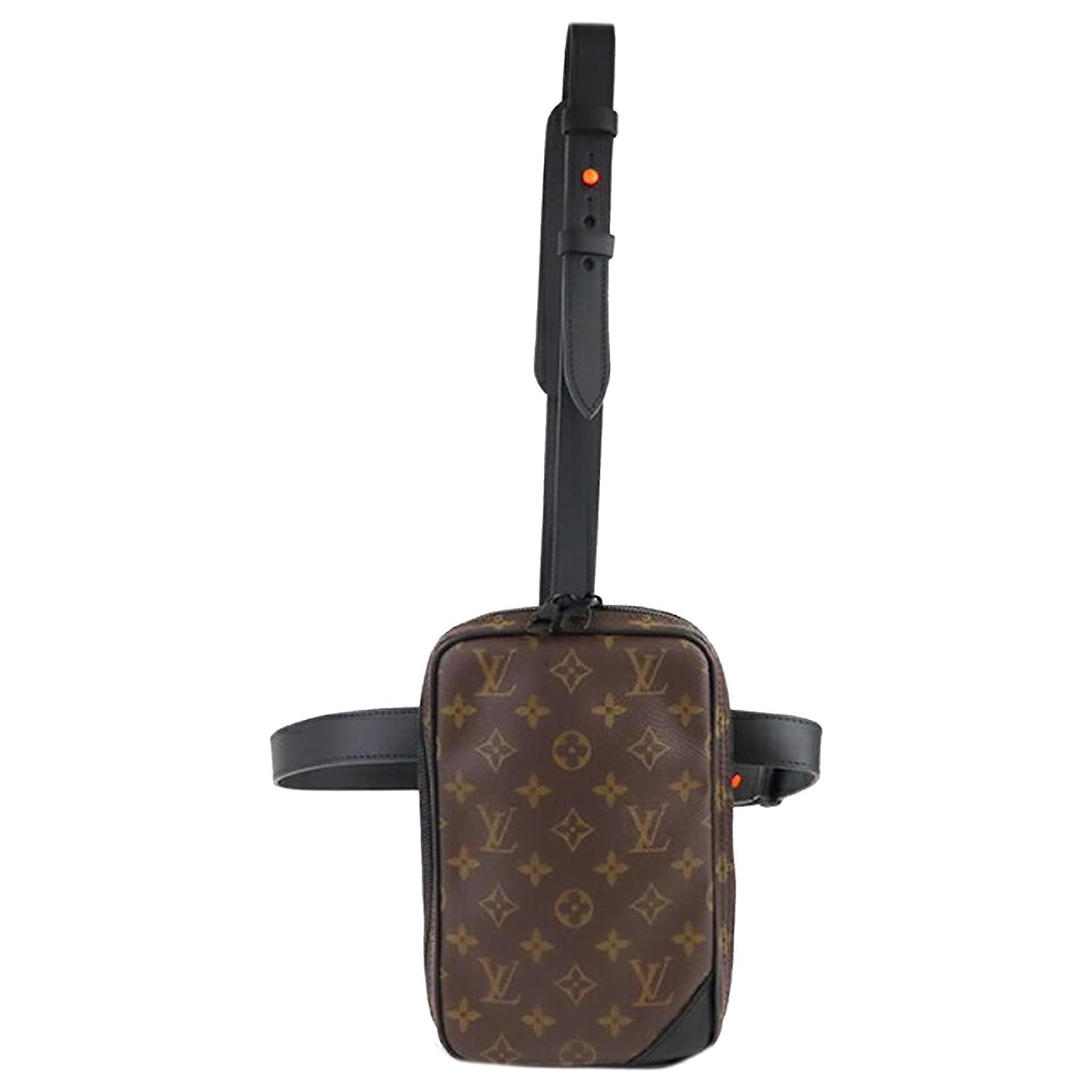 Bolso lateral utilitario con diseño de rayos solares y monograma