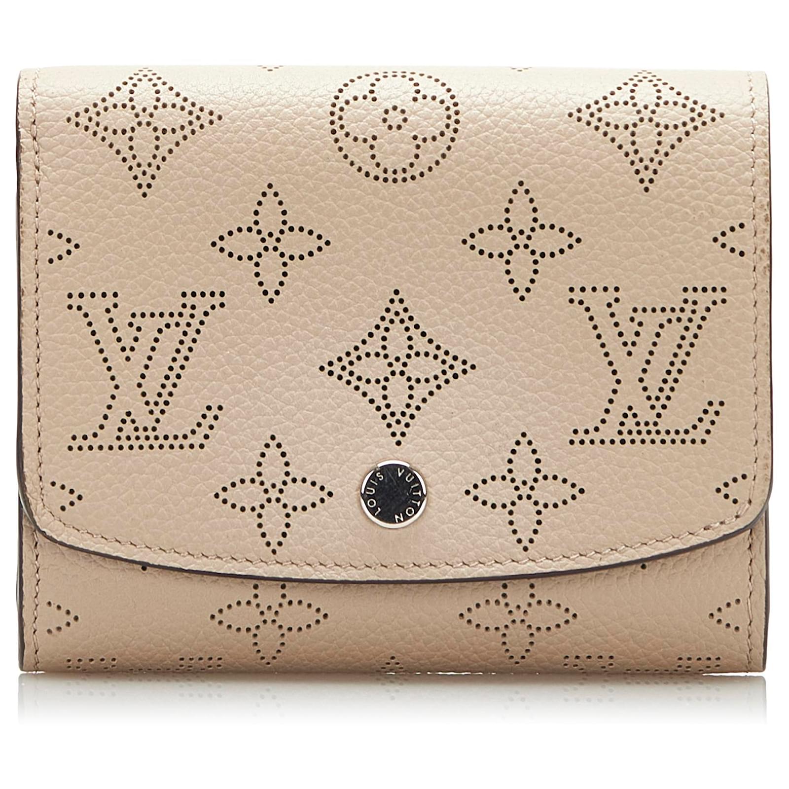 Louis Vuitton Brown Monogram Mahina Iris Compact Wallet Beige Leather Pony- style calfskin ref.682073 - Joli Closet