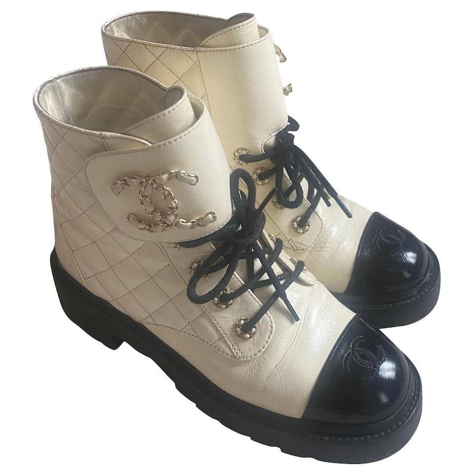 Chanel white quilted combat boots  Unique Designer Pieces