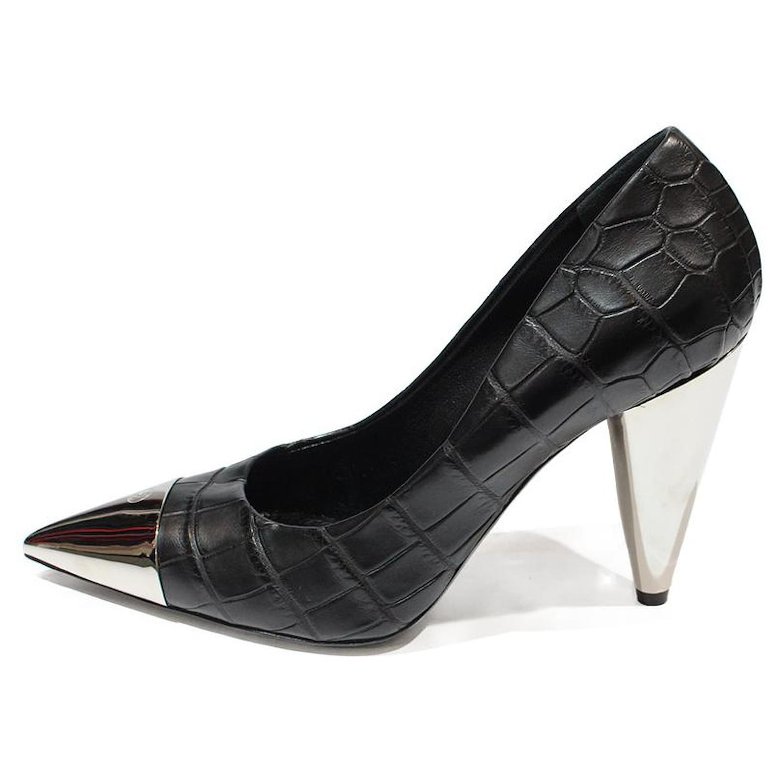 Louis Vuitton, Shoes, Louis Vuitton Vintage Juliet Loafer Women Black  Heels Shoes Size 65 Us 37