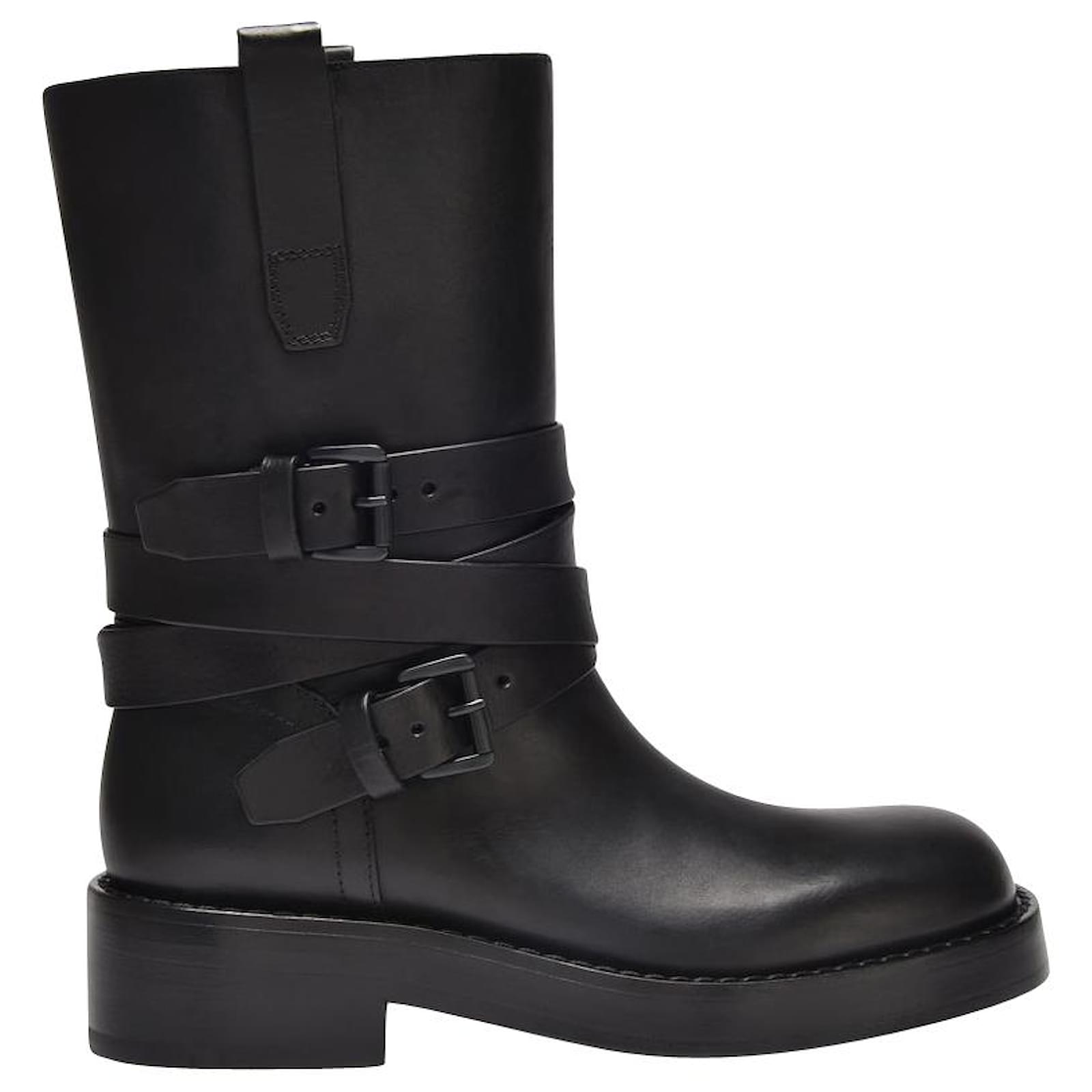 Ann Demeulemeester Julian A. Ankle Boots in Black Leather ref.689232 ...