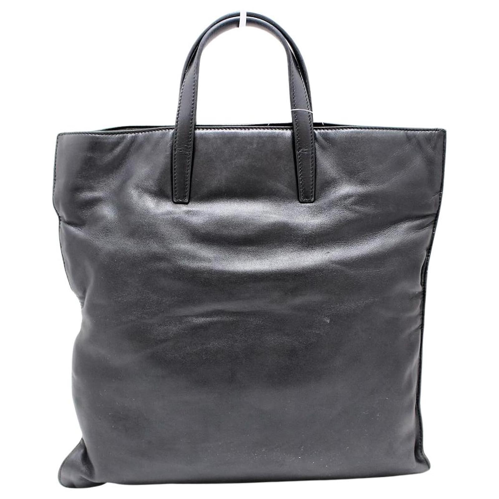 Loewe Black Leather ref.690971 - Joli Closet