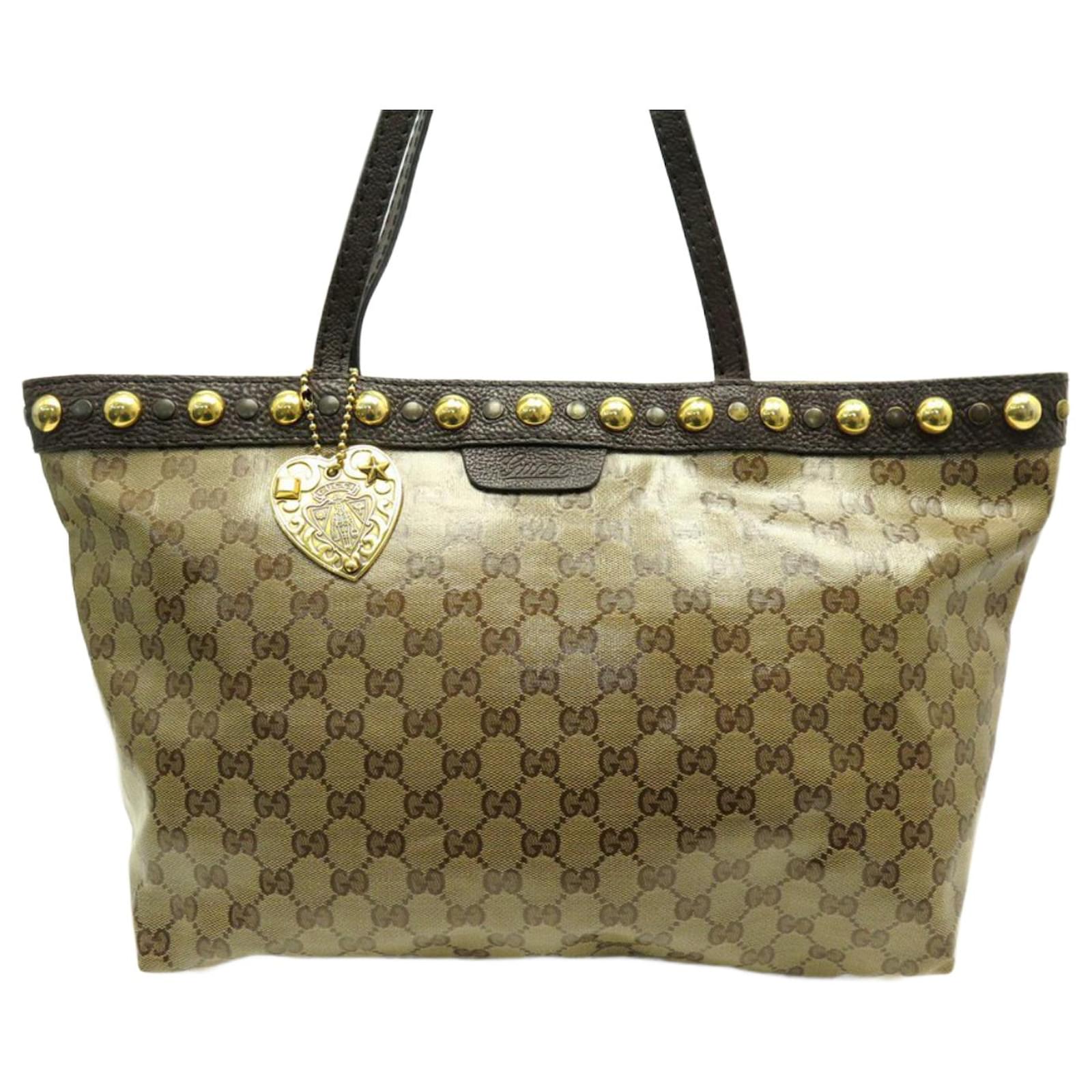 481 Gucci Woman Handbags Images, Stock Photos & Vectors | Shutterstock
