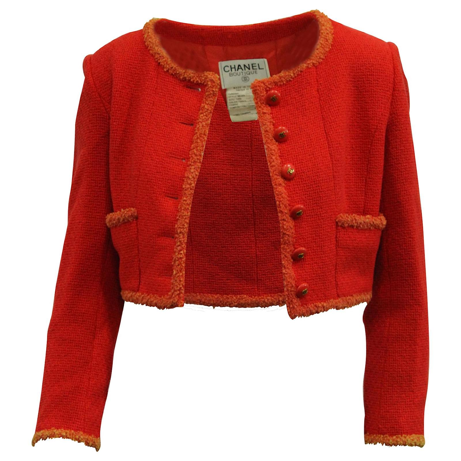 Timeless Chanel Classic Cropped Suit Jacket in Orange Wool ref.691800 ...
