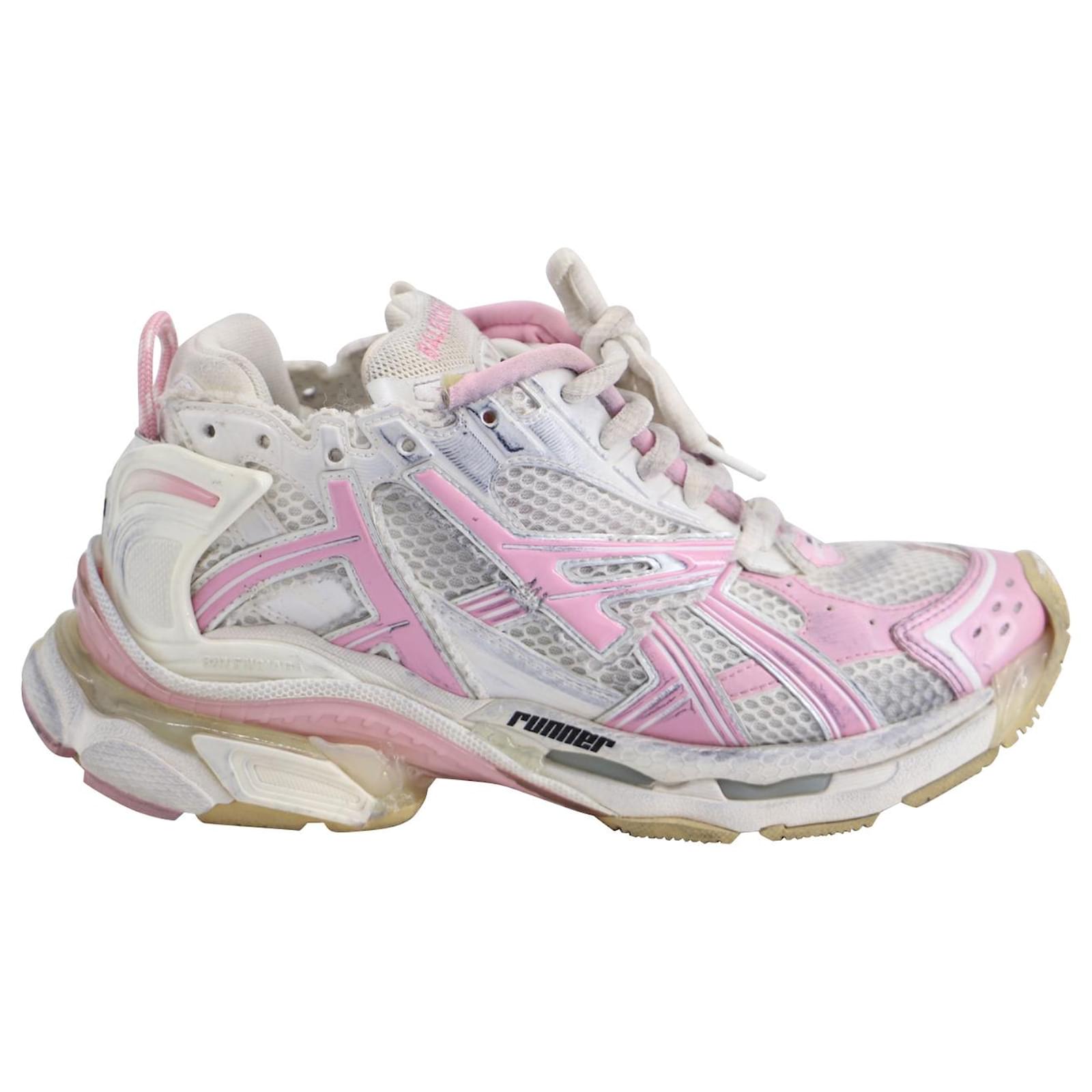 barato Picasso cuota de matrícula Balenciaga Track Runner Sneaker en malla de nailon rosa blanco Nylon  ref.691977 - Joli Closet
