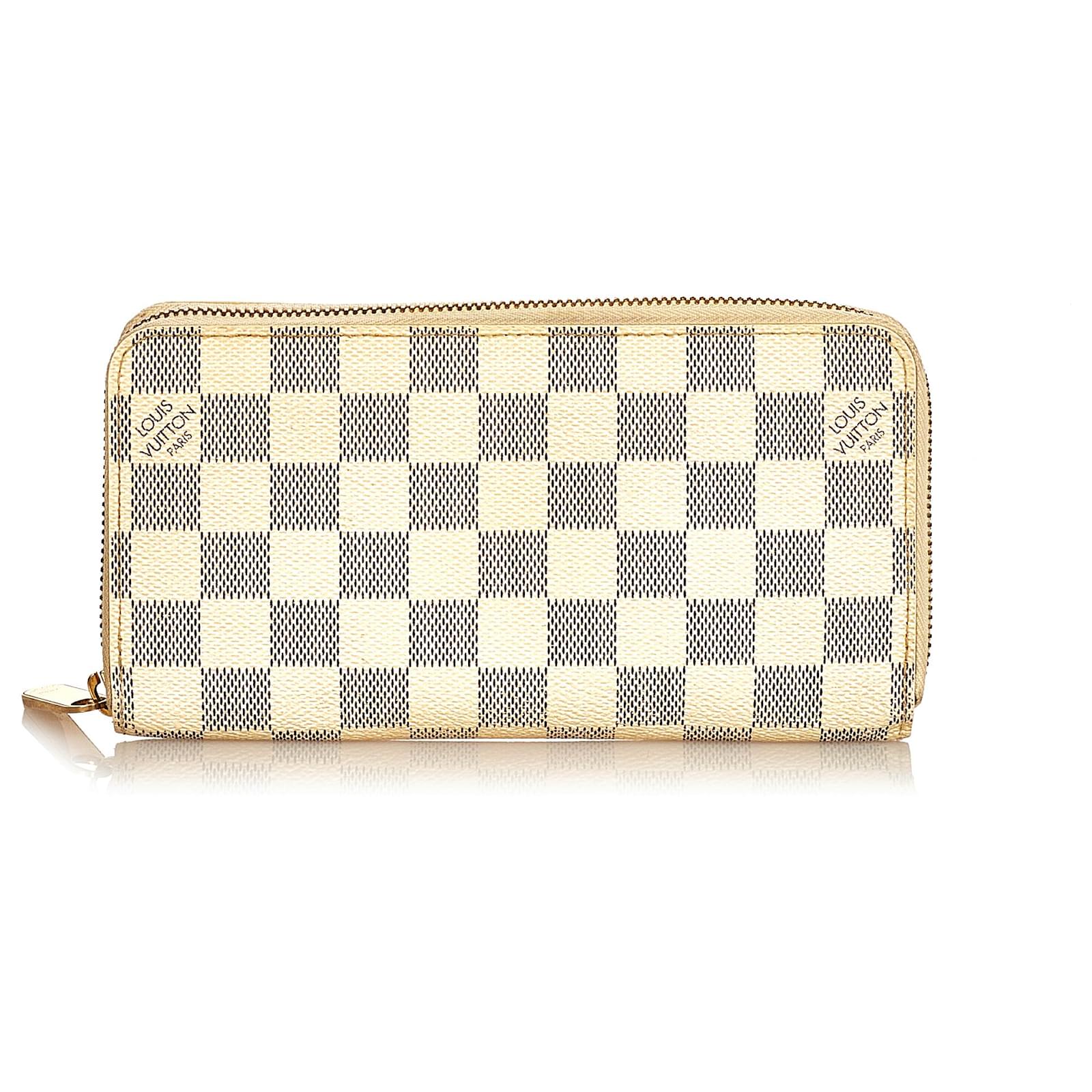 Louis Vuitton White Damier Azur Zippy Wallet Blue Cloth ref.197655 - Joli  Closet