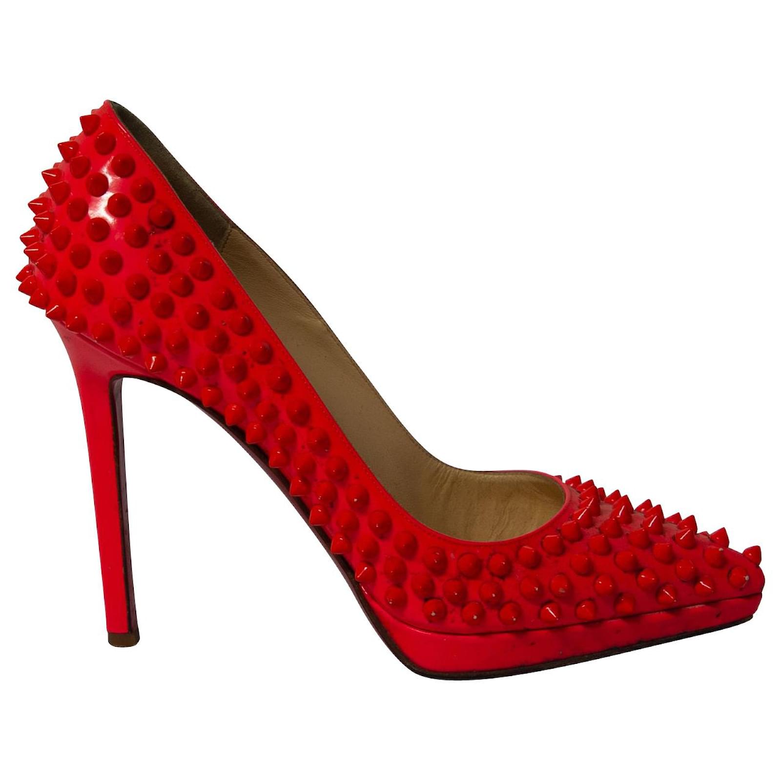 Sporty Kate - 85 mm Pumps - Vog patent leather - Loubi