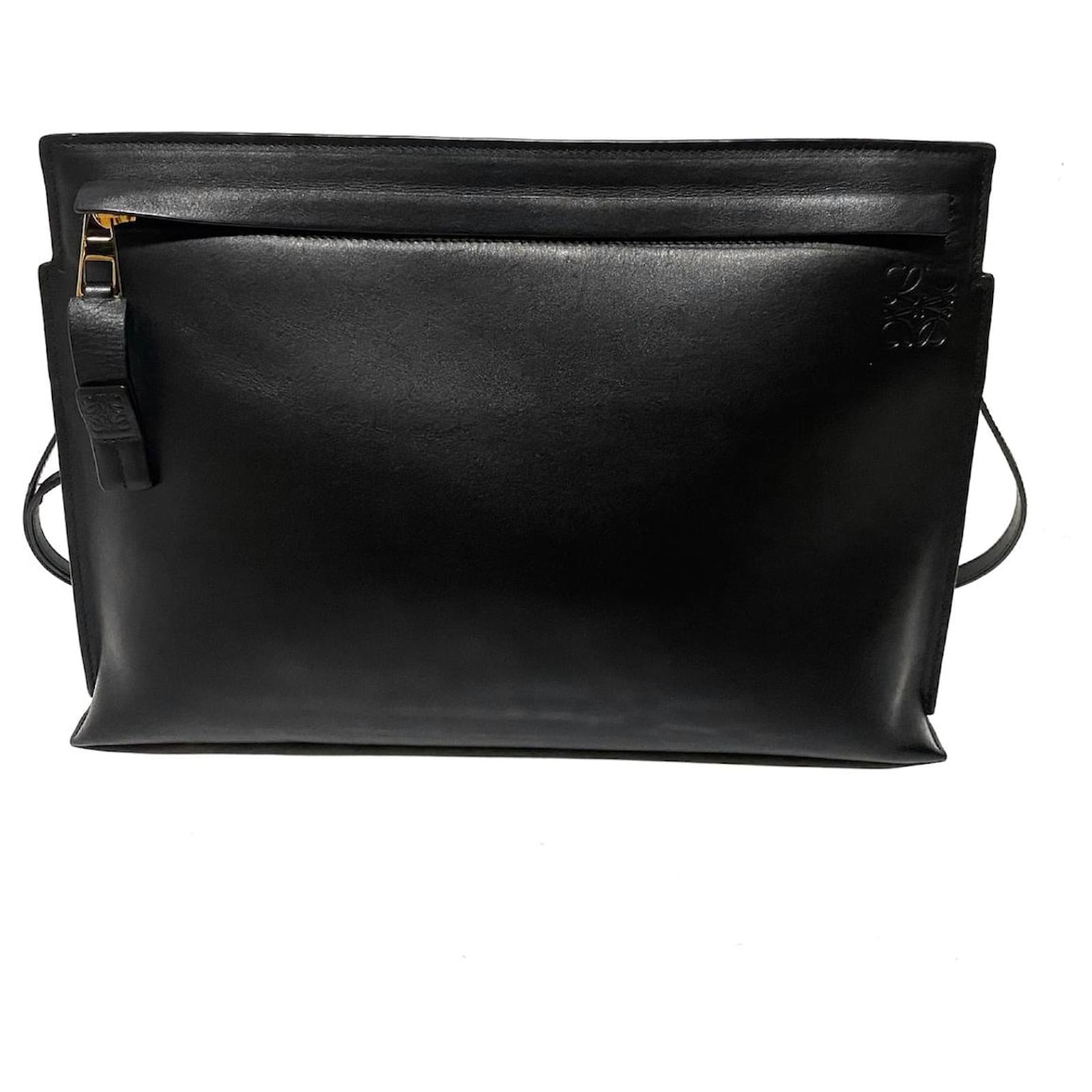 Loewe T pouch Black Leather ref.697268 - Joli Closet