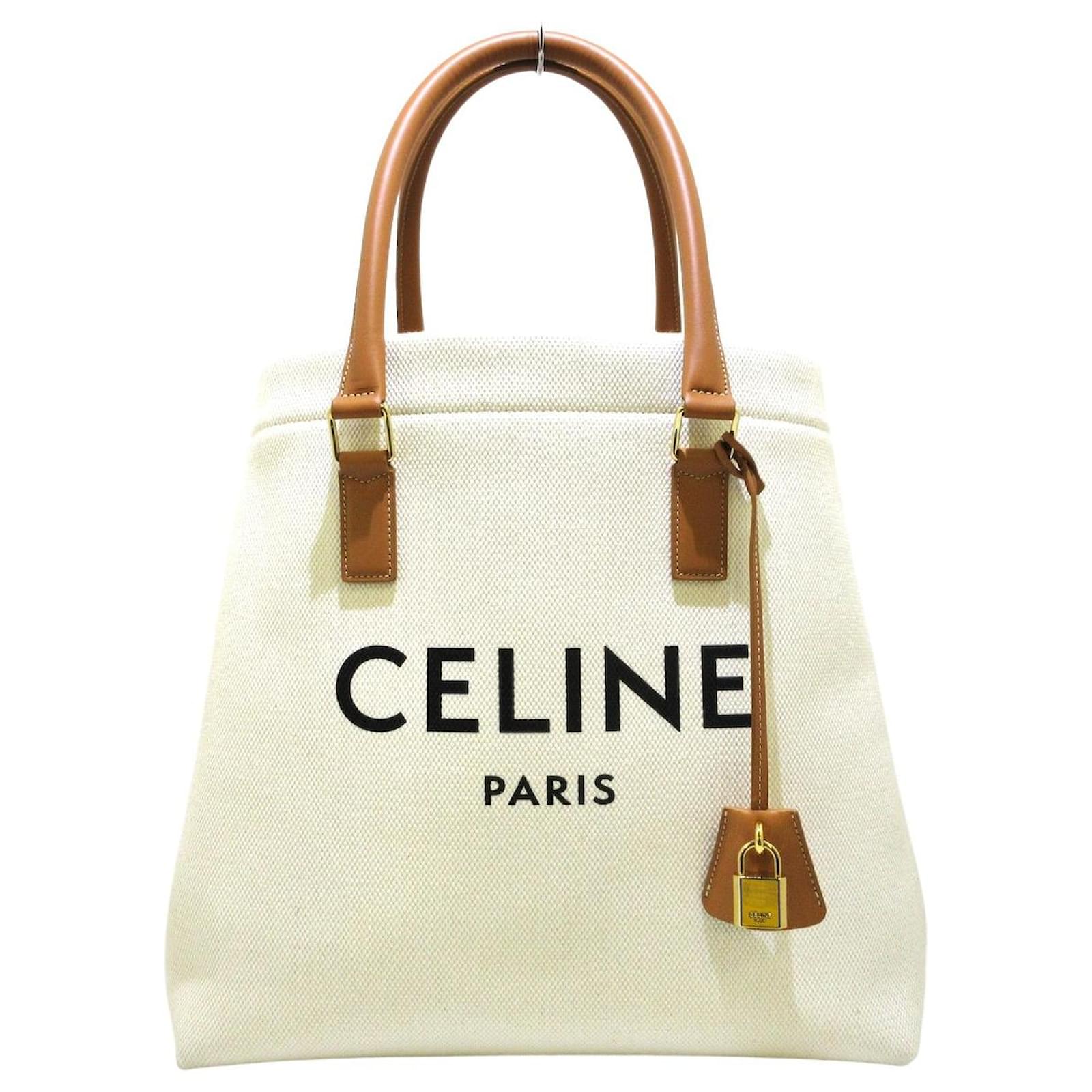 Céline Celine Beige Cloth ref.697921 - Joli Closet