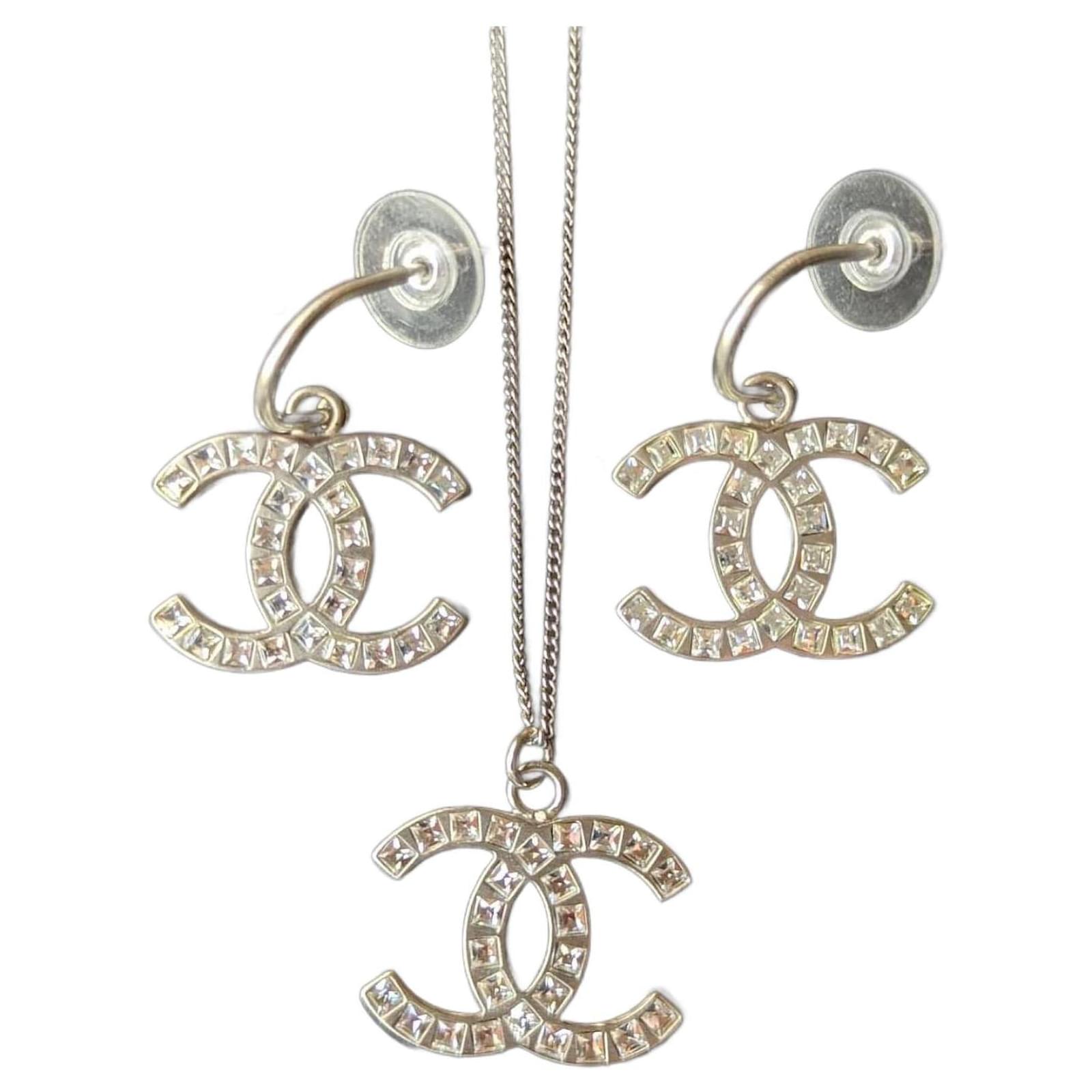 Chanel CC logo square crystal drop classic SHW earrings necklace
