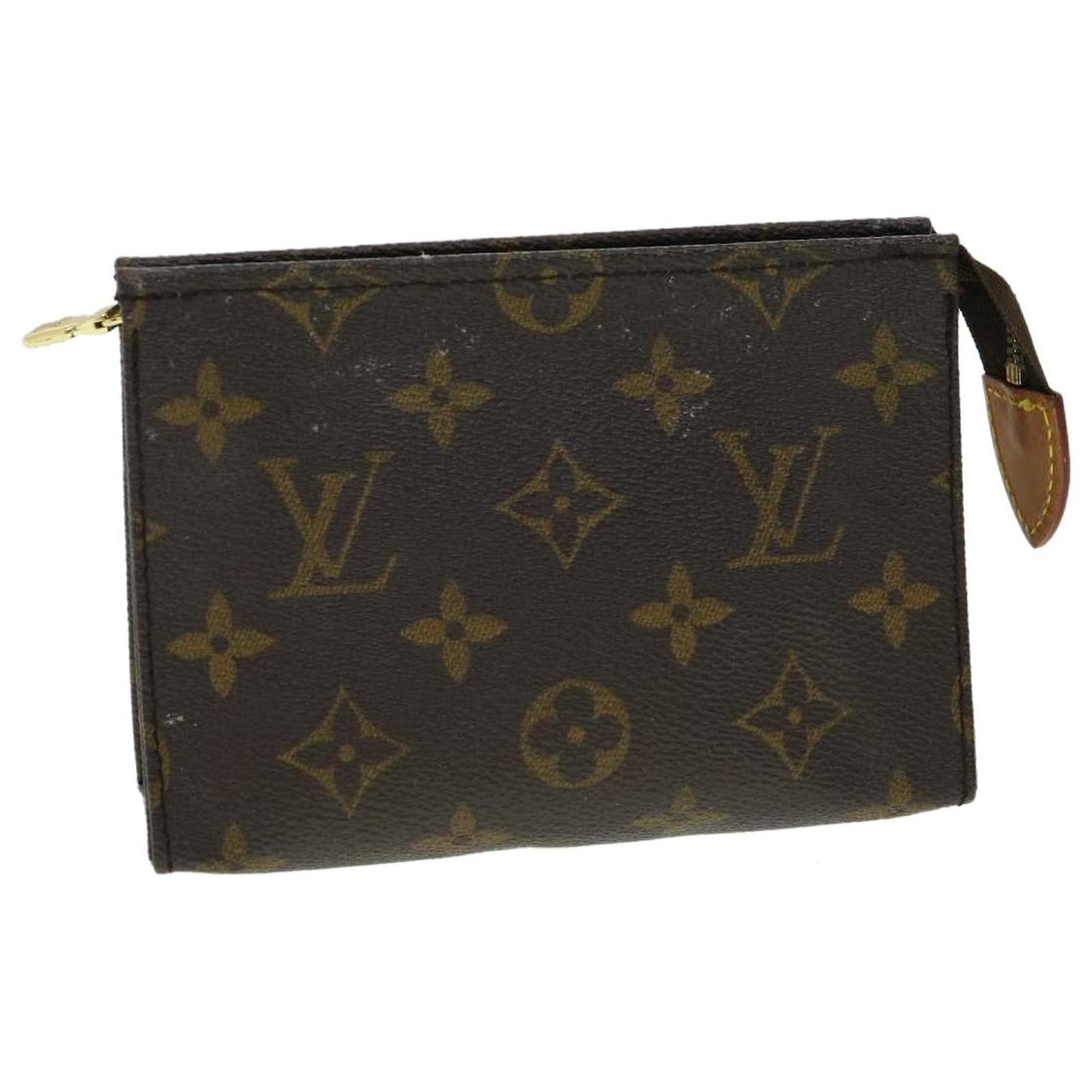 LOUIS VUITTON Monogram Poche Toilette 15 Cosmetics Pouch M47546 LV Aut